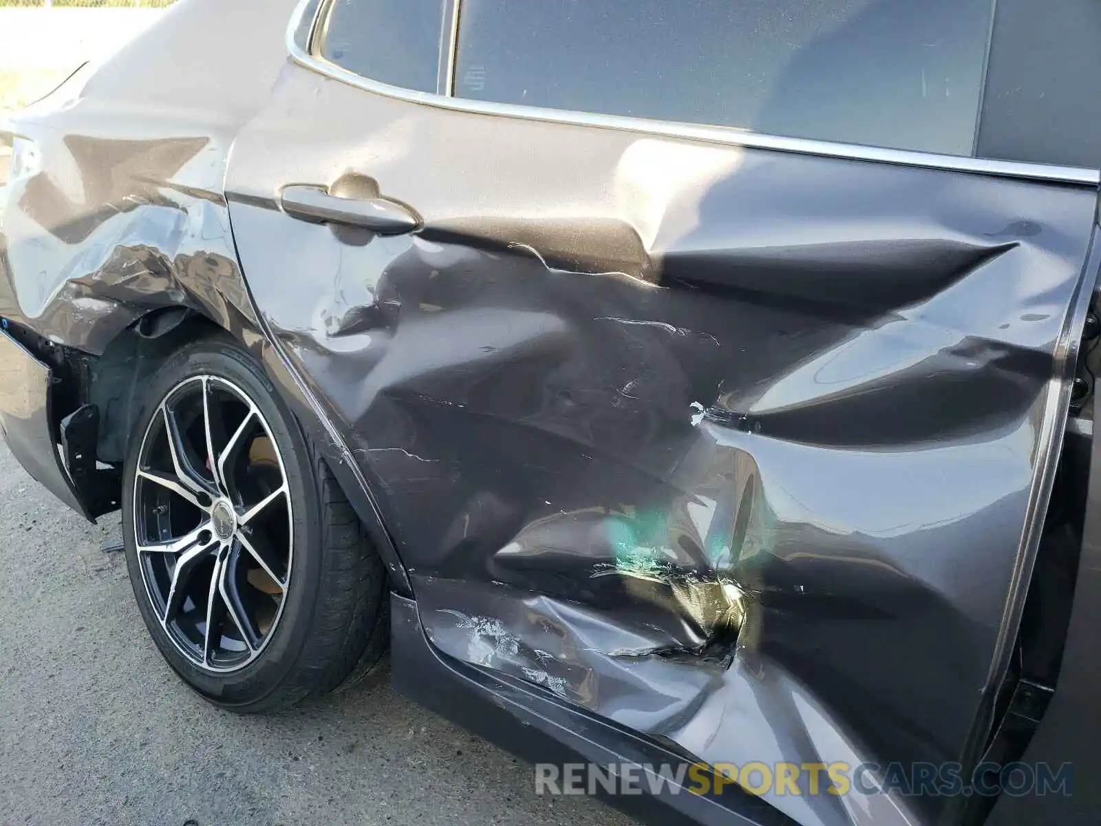 9 Photograph of a damaged car 4T1B11HK7KU777042 TOYOTA CAMRY 2019