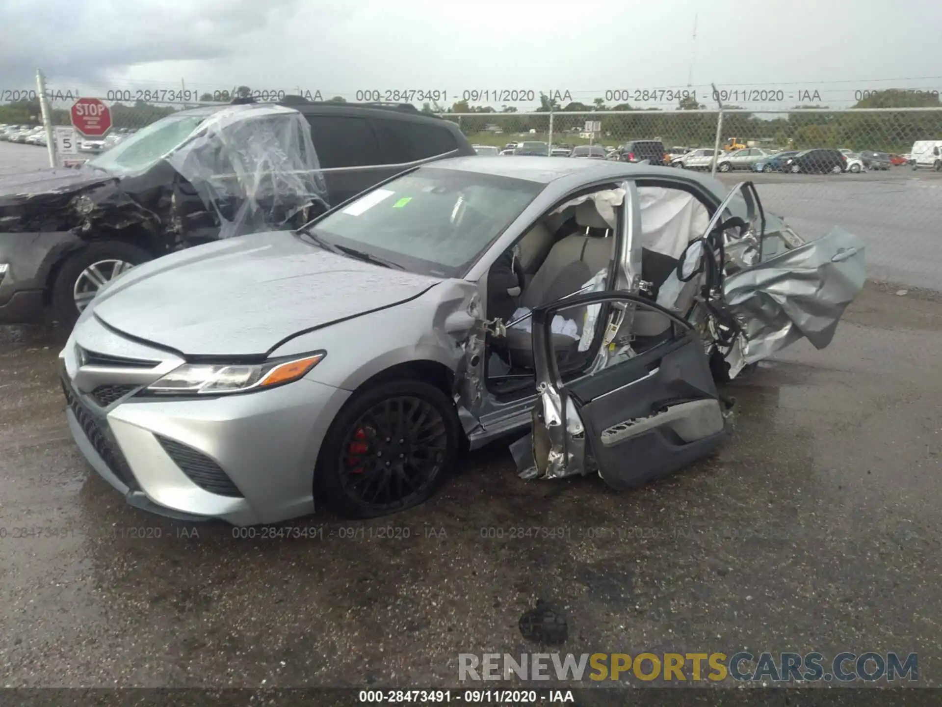 2 Photograph of a damaged car 4T1B11HK7KU777154 TOYOTA CAMRY 2019