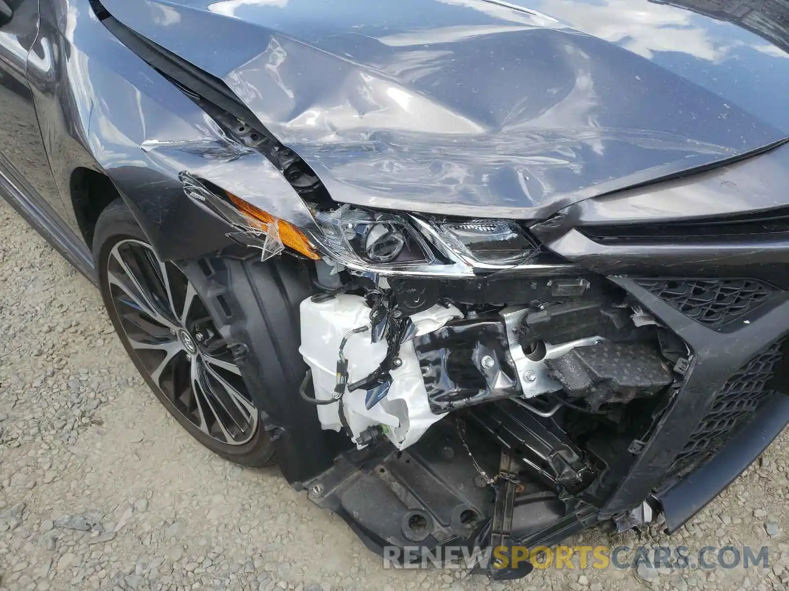 9 Photograph of a damaged car 4T1B11HK7KU777896 TOYOTA CAMRY 2019