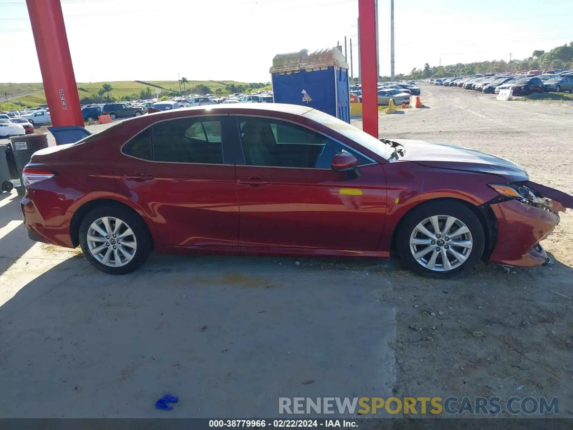 13 Photograph of a damaged car 4T1B11HK7KU779230 TOYOTA CAMRY 2019