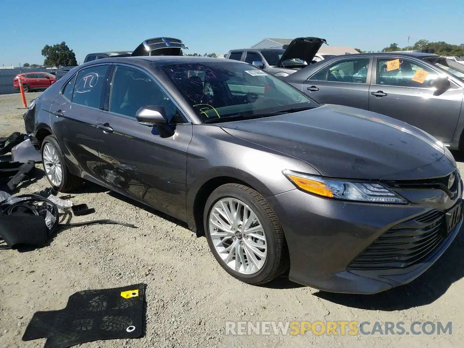 1 Photograph of a damaged car 4T1B11HK7KU779499 TOYOTA CAMRY 2019