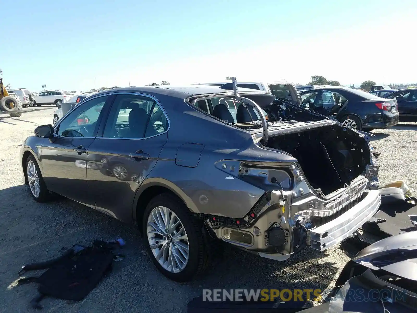 3 Photograph of a damaged car 4T1B11HK7KU779499 TOYOTA CAMRY 2019