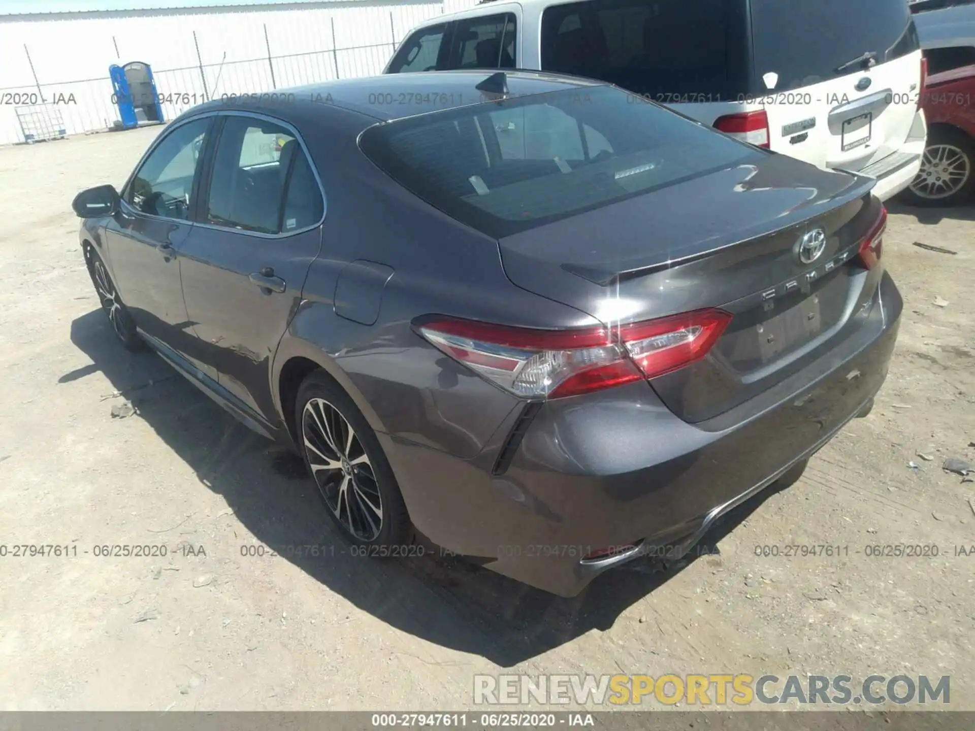 3 Photograph of a damaged car 4T1B11HK7KU779888 TOYOTA CAMRY 2019