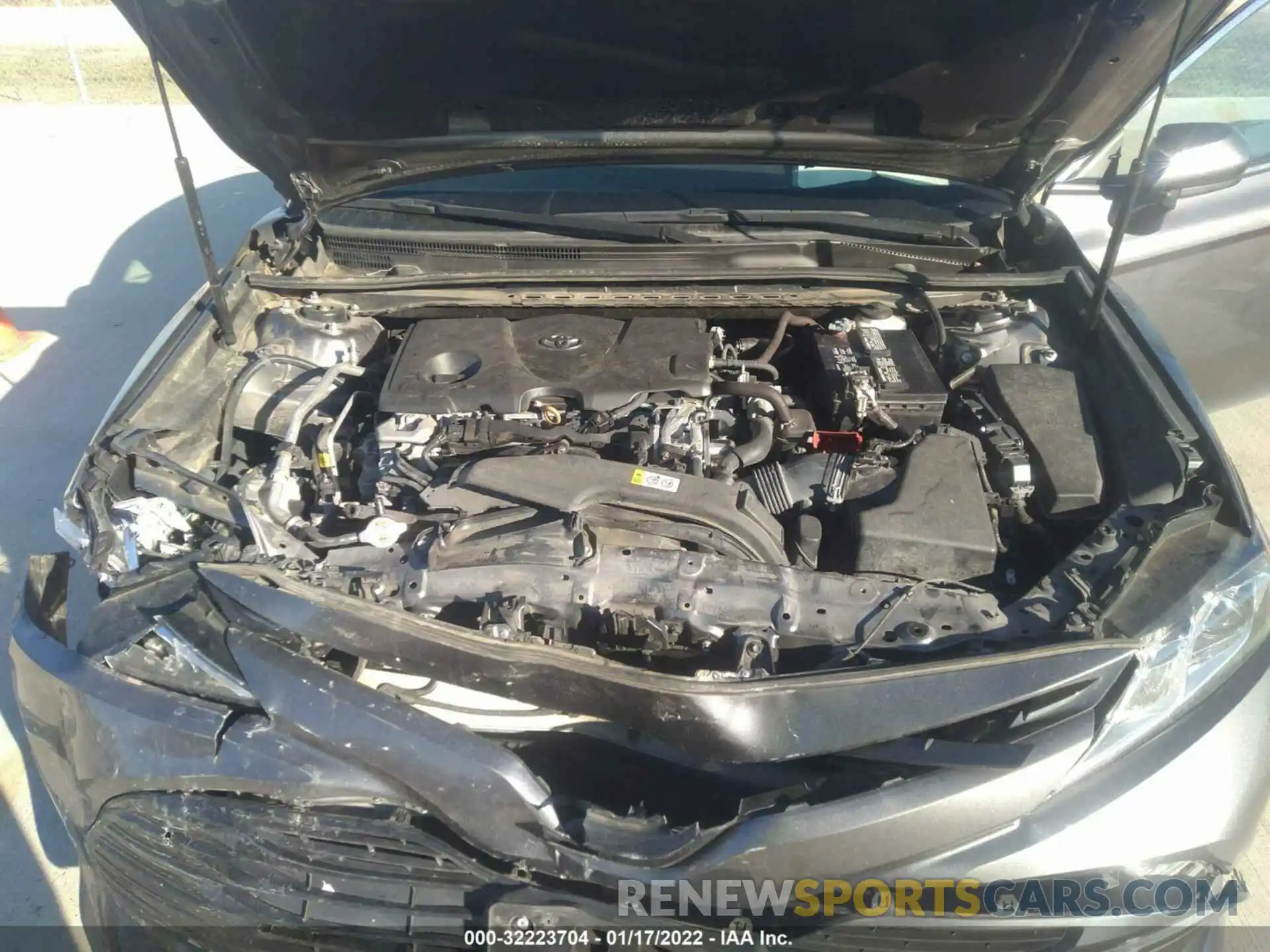 10 Photograph of a damaged car 4T1B11HK7KU782421 TOYOTA CAMRY 2019