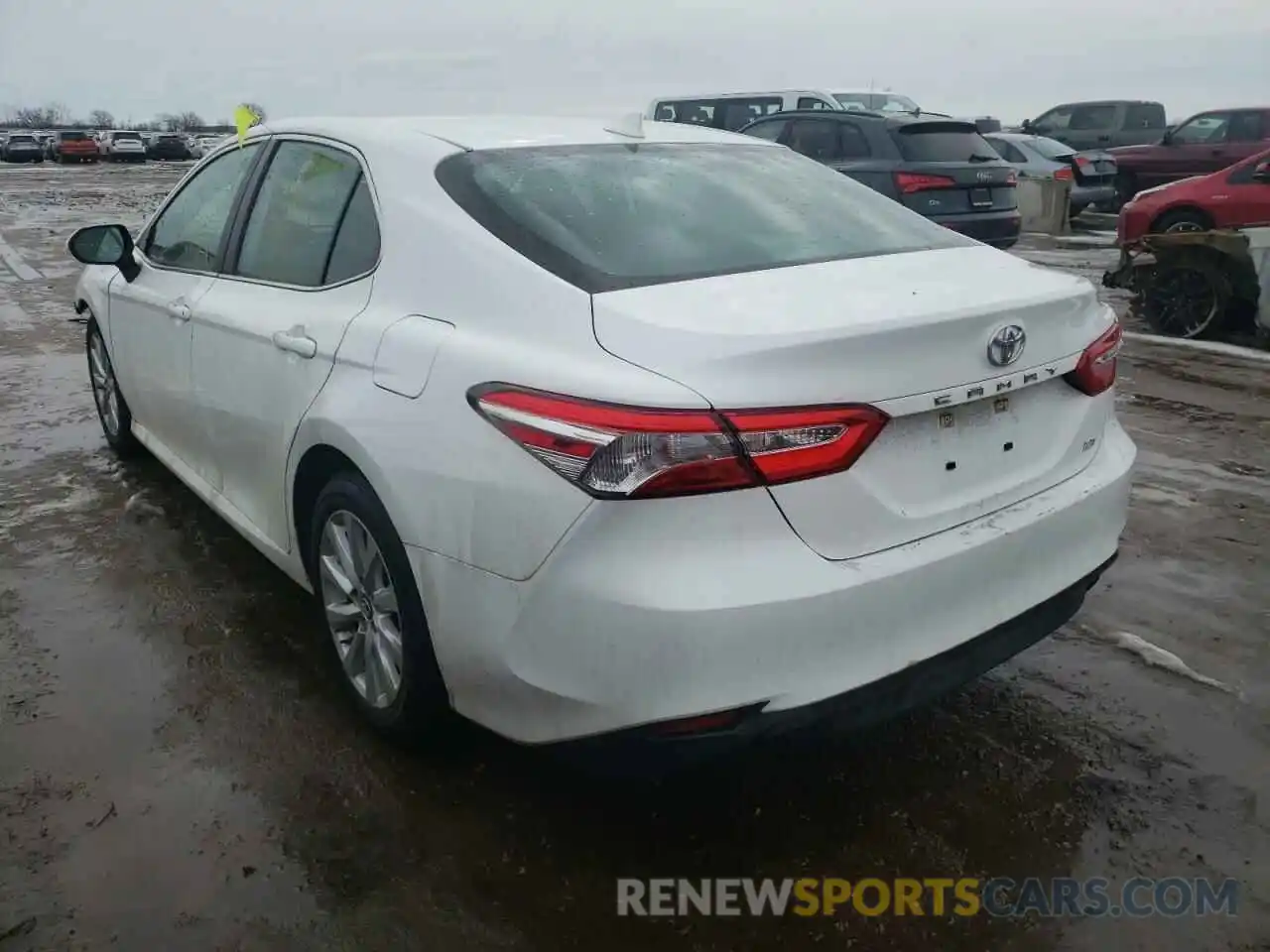 3 Photograph of a damaged car 4T1B11HK7KU784332 TOYOTA CAMRY 2019