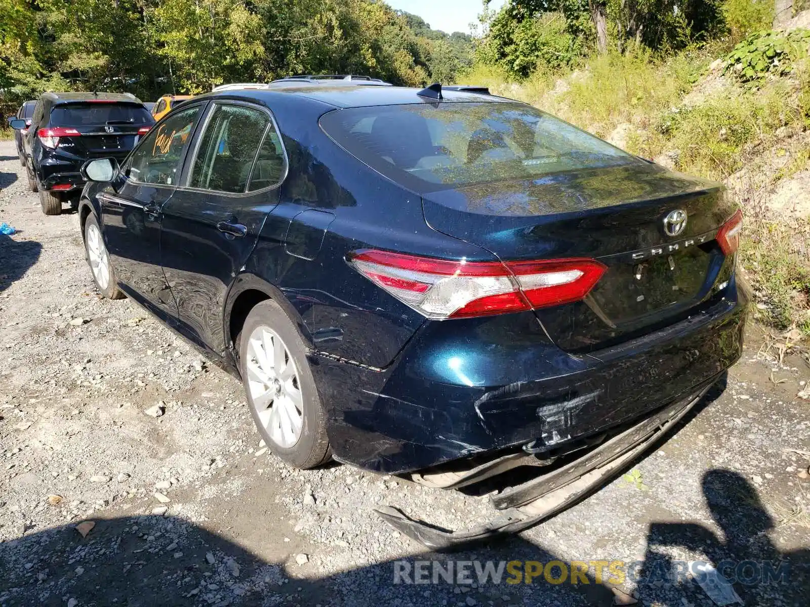 3 Photograph of a damaged car 4T1B11HK7KU787098 TOYOTA CAMRY 2019