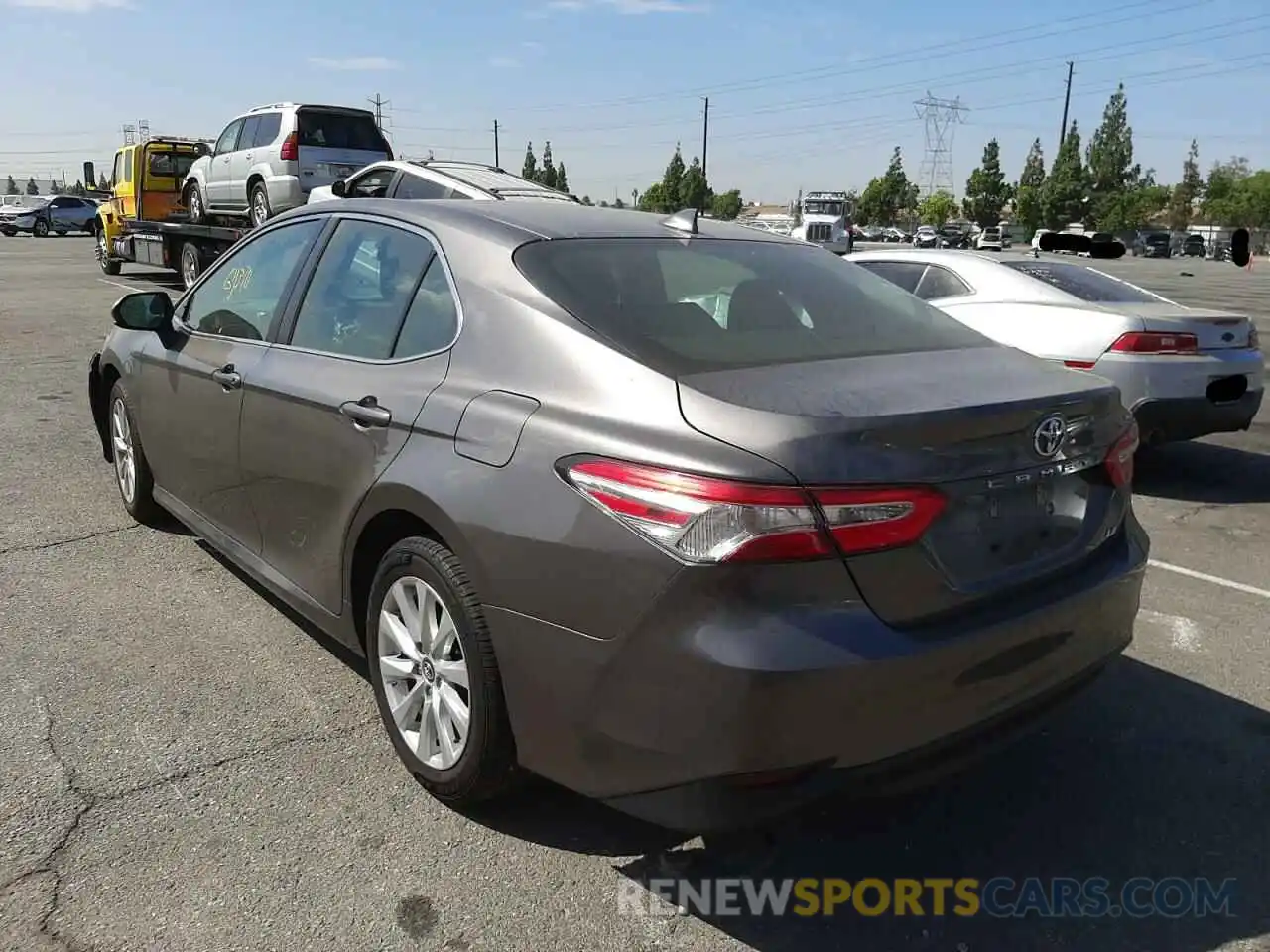 3 Photograph of a damaged car 4T1B11HK7KU787165 TOYOTA CAMRY 2019