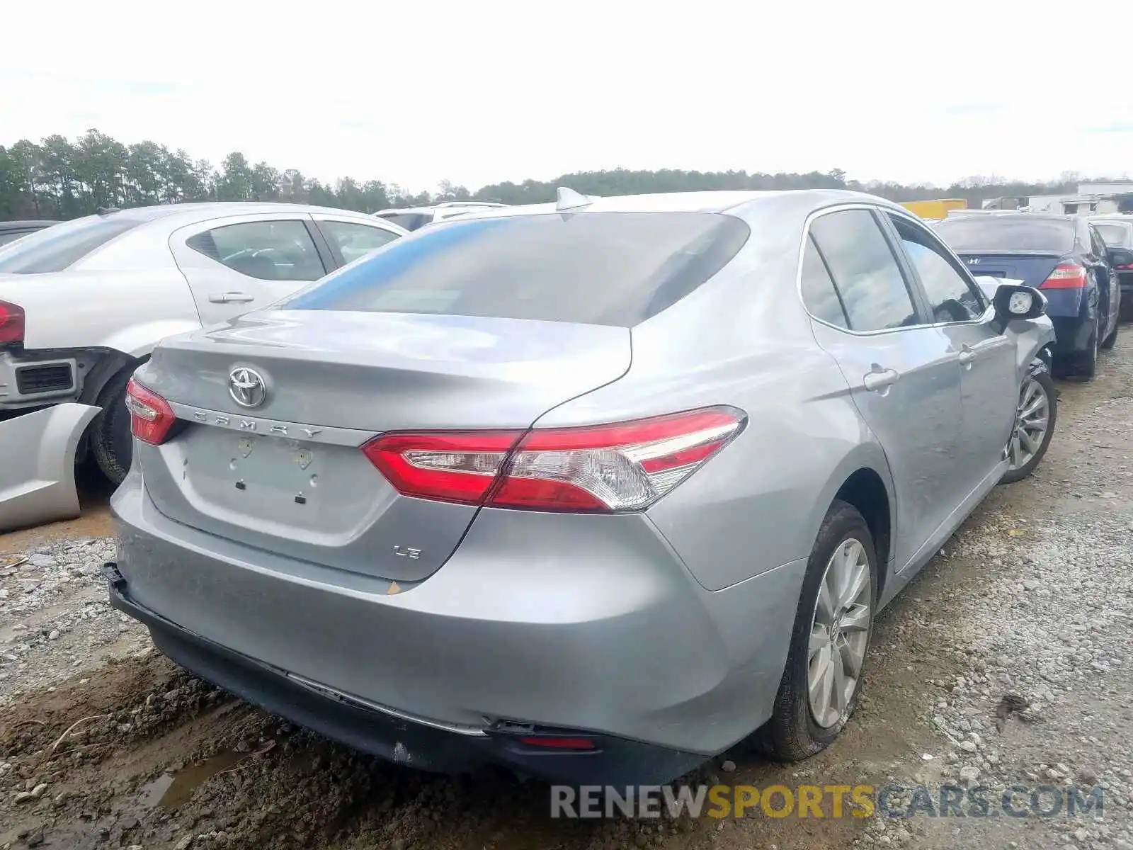 4 Photograph of a damaged car 4T1B11HK7KU788137 TOYOTA CAMRY 2019