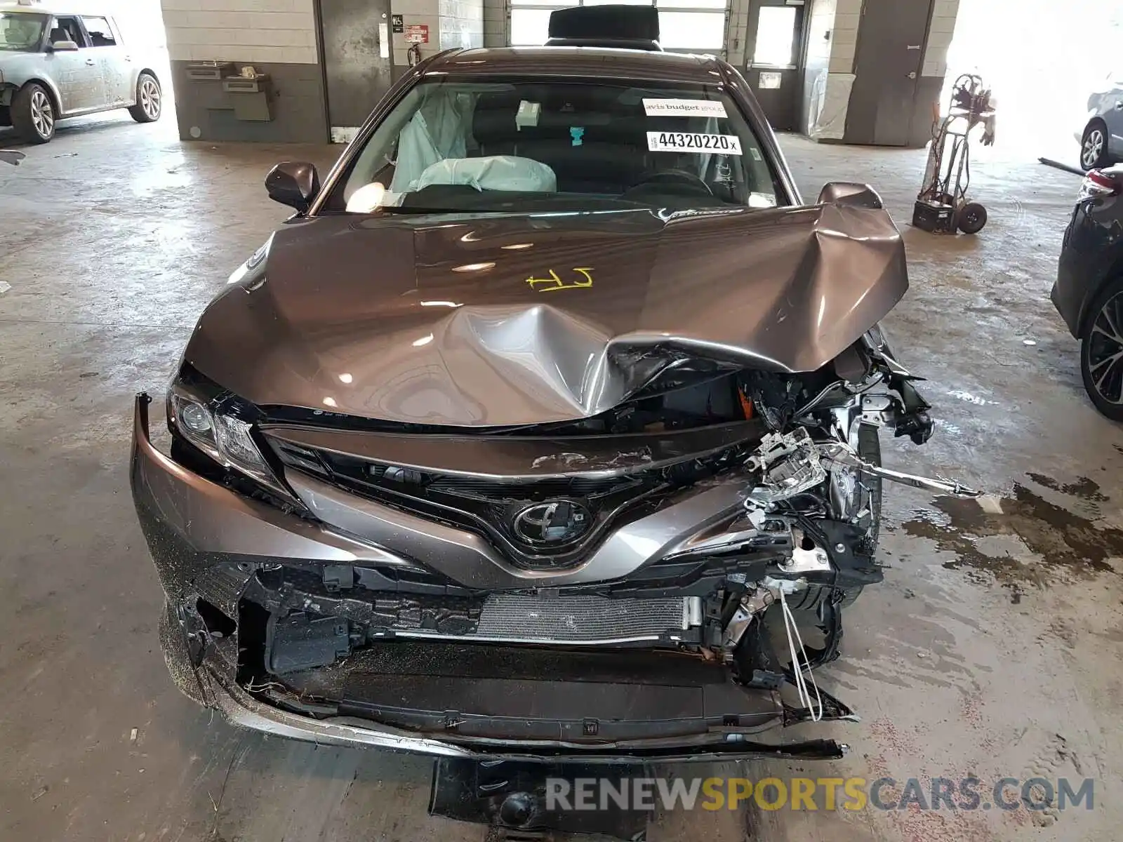 9 Фотография поврежденного автомобиля 4T1B11HK7KU789899 TOYOTA CAMRY 2019