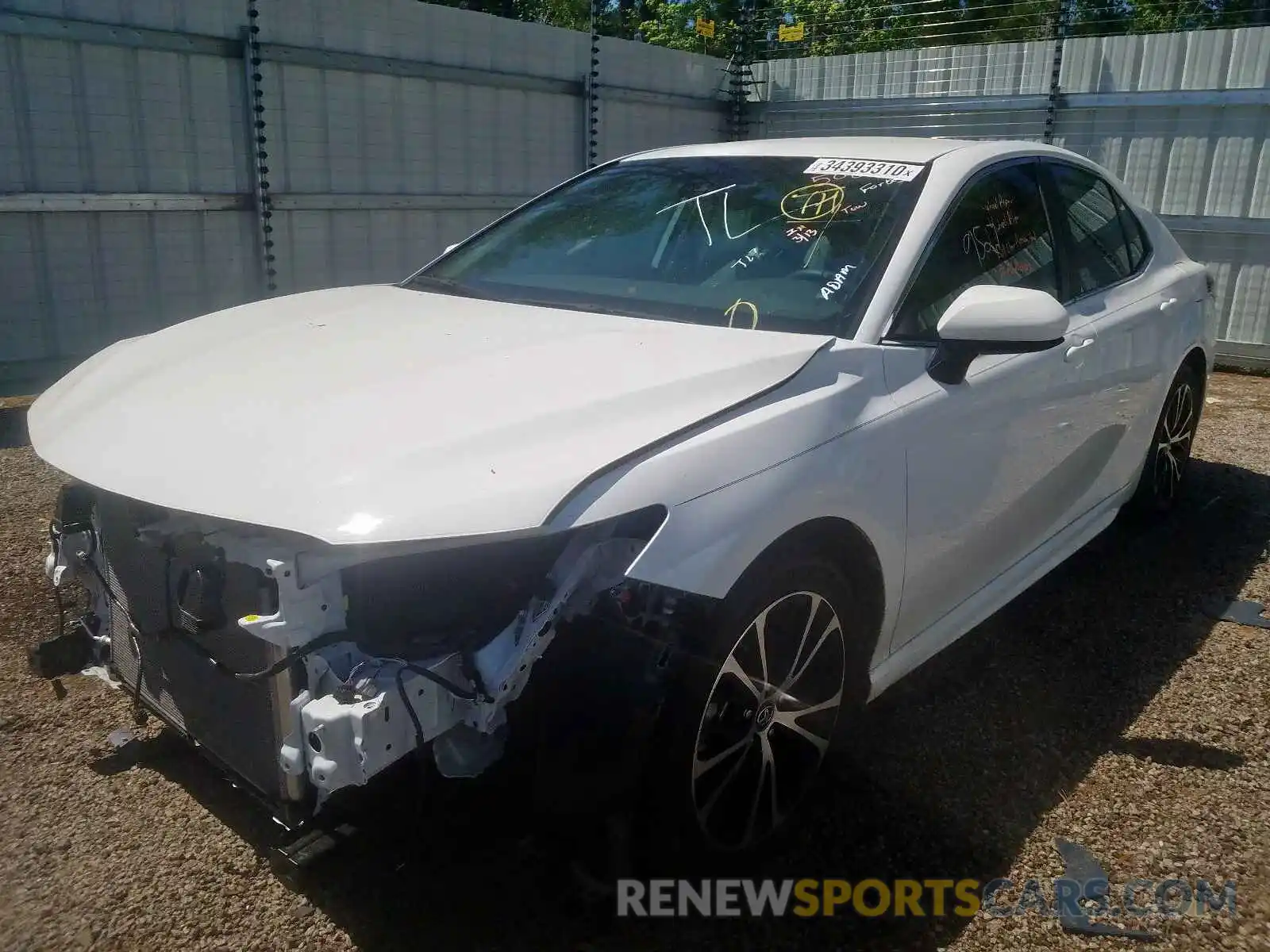 2 Photograph of a damaged car 4T1B11HK7KU791152 TOYOTA CAMRY 2019