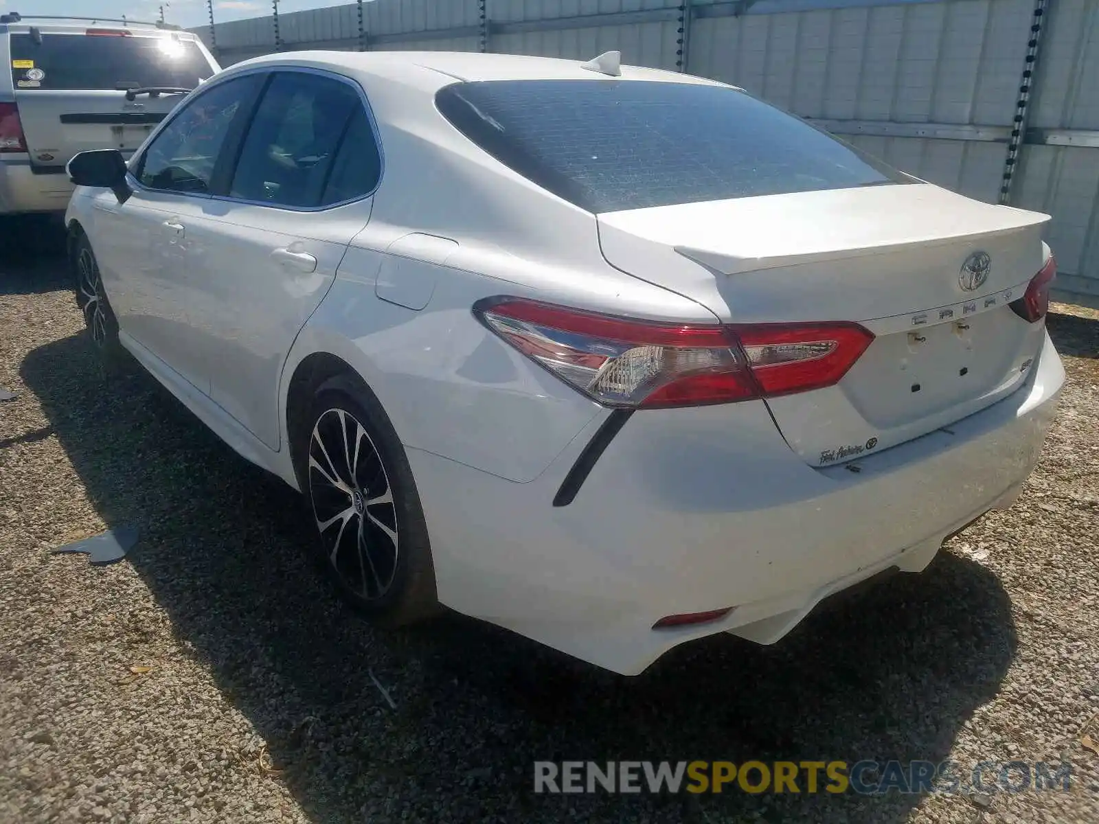 3 Photograph of a damaged car 4T1B11HK7KU791152 TOYOTA CAMRY 2019