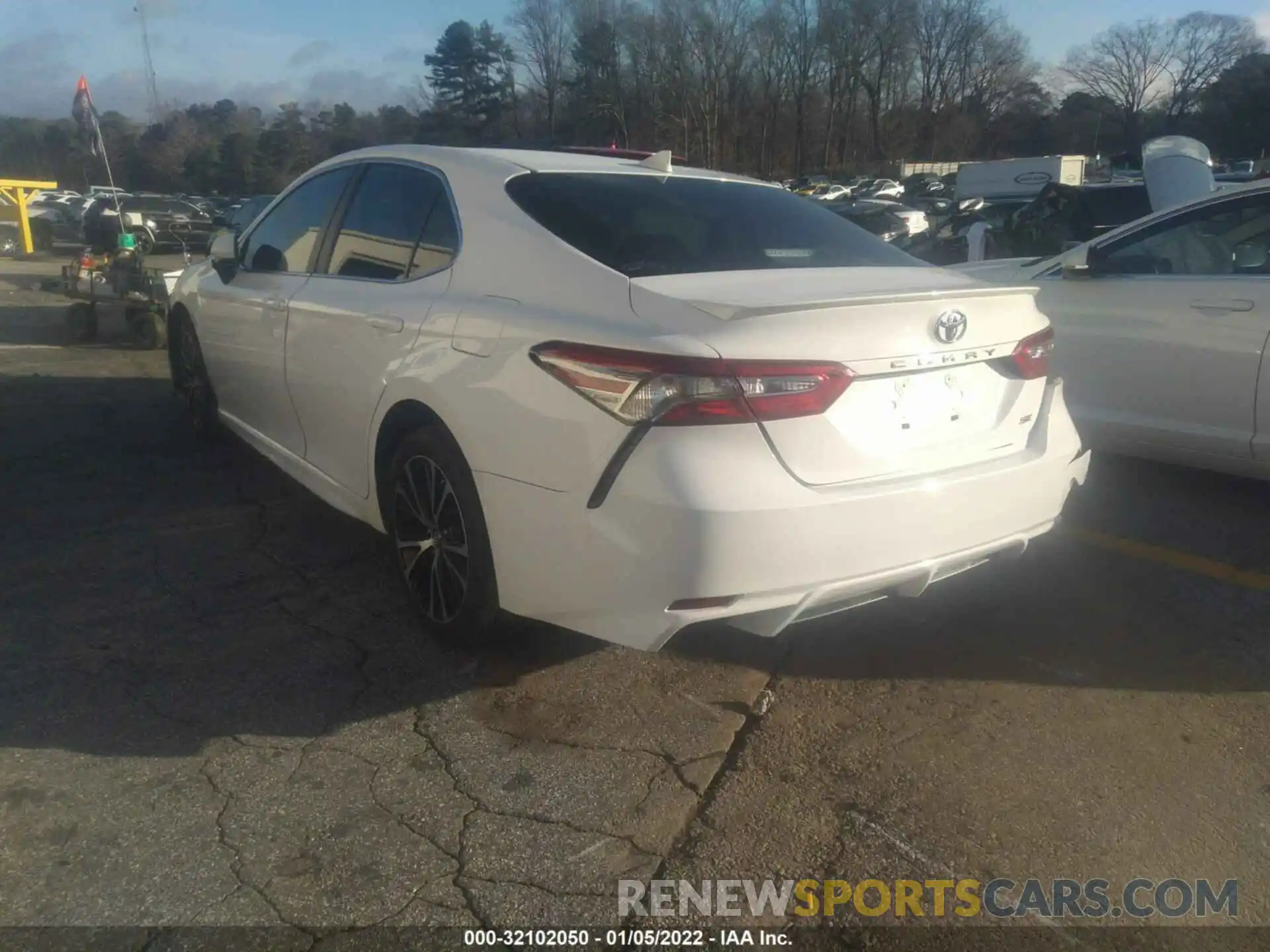 3 Photograph of a damaged car 4T1B11HK7KU792009 TOYOTA CAMRY 2019