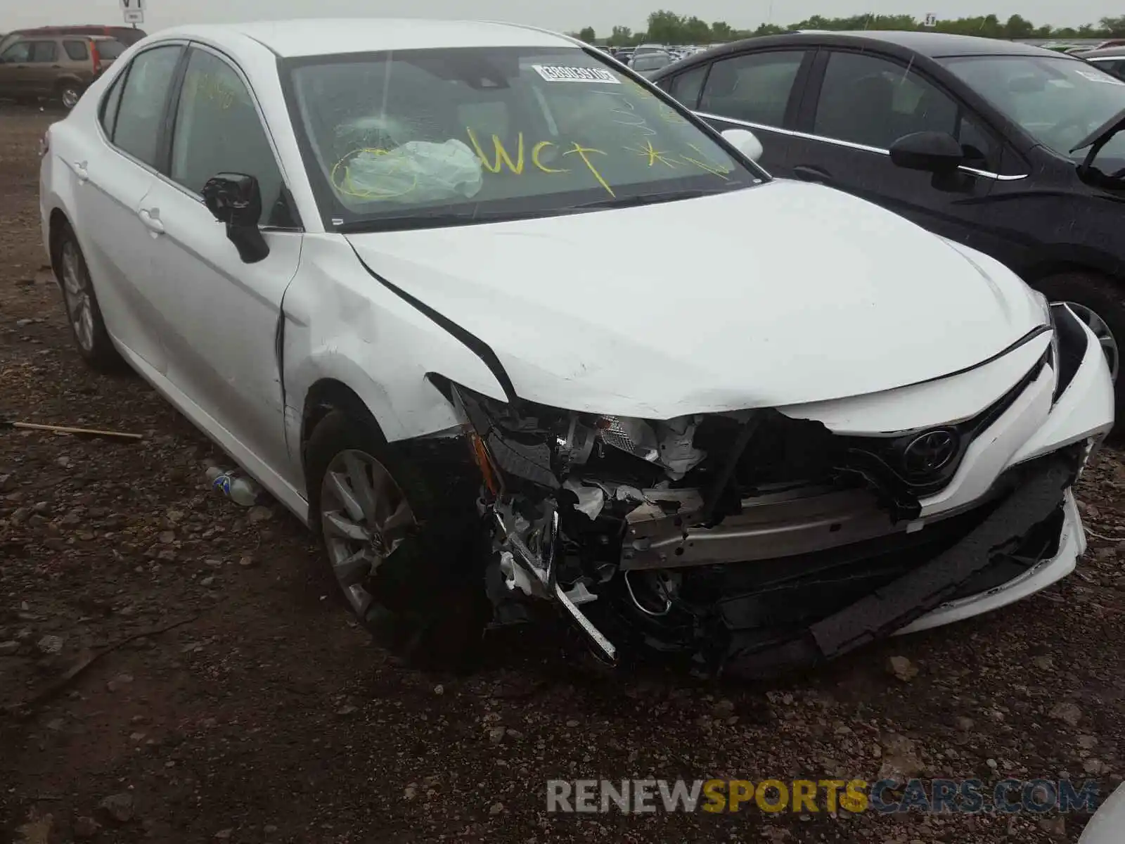 1 Photograph of a damaged car 4T1B11HK7KU798439 TOYOTA CAMRY 2019