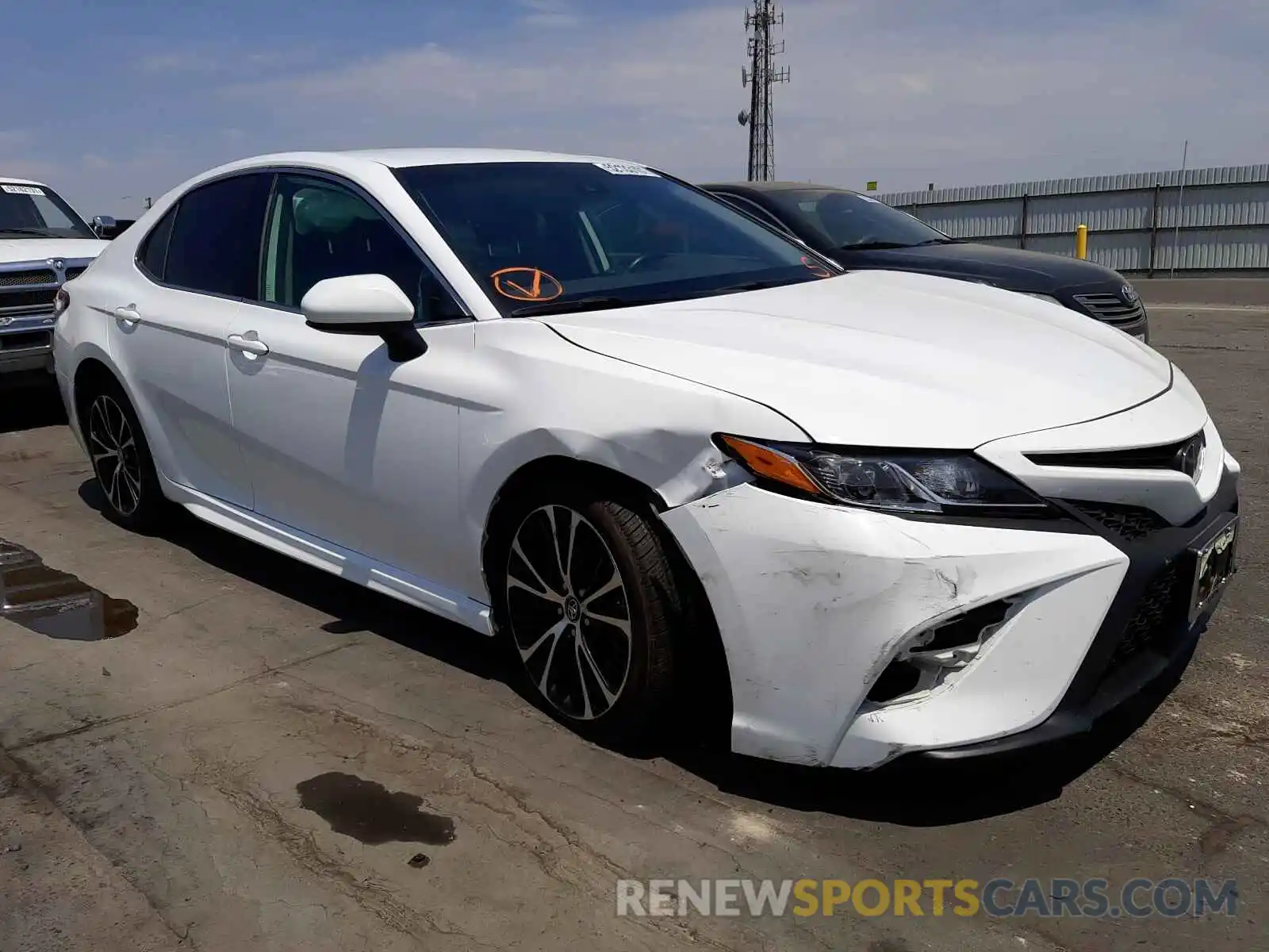 1 Photograph of a damaged car 4T1B11HK7KU799297 TOYOTA CAMRY 2019