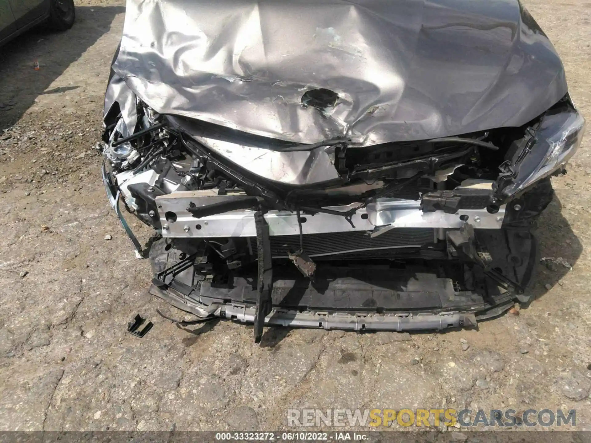 6 Photograph of a damaged car 4T1B11HK7KU800870 TOYOTA CAMRY 2019