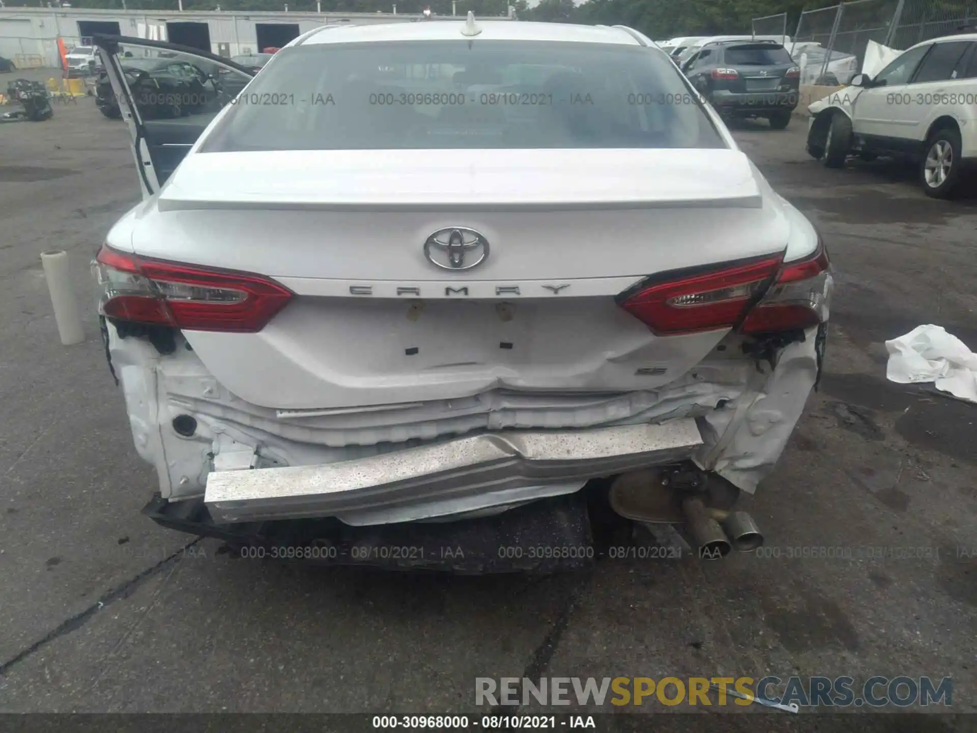 6 Photograph of a damaged car 4T1B11HK7KU801677 TOYOTA CAMRY 2019