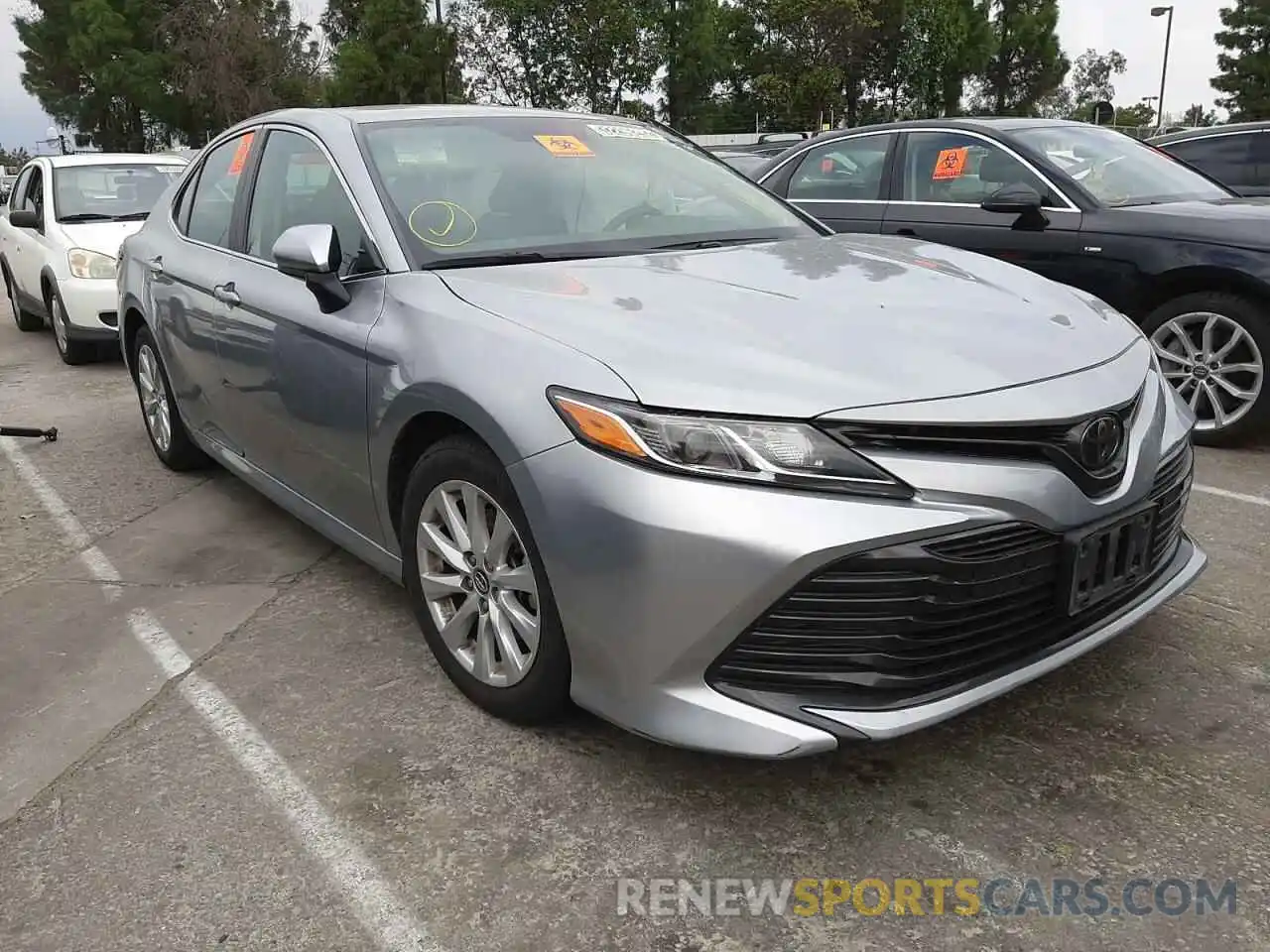 1 Photograph of a damaged car 4T1B11HK7KU801971 TOYOTA CAMRY 2019