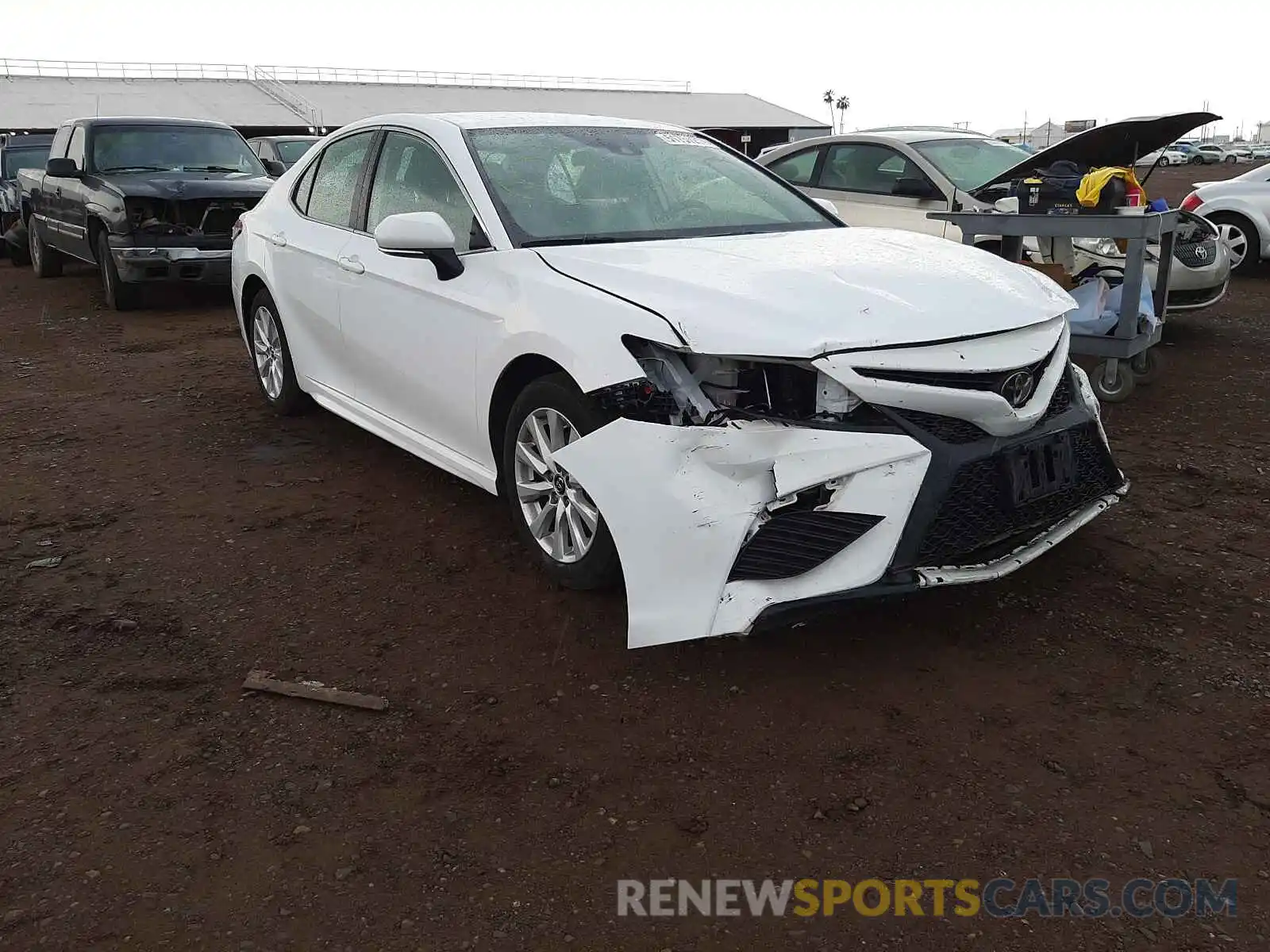 1 Фотография поврежденного автомобиля 4T1B11HK7KU803994 TOYOTA CAMRY 2019