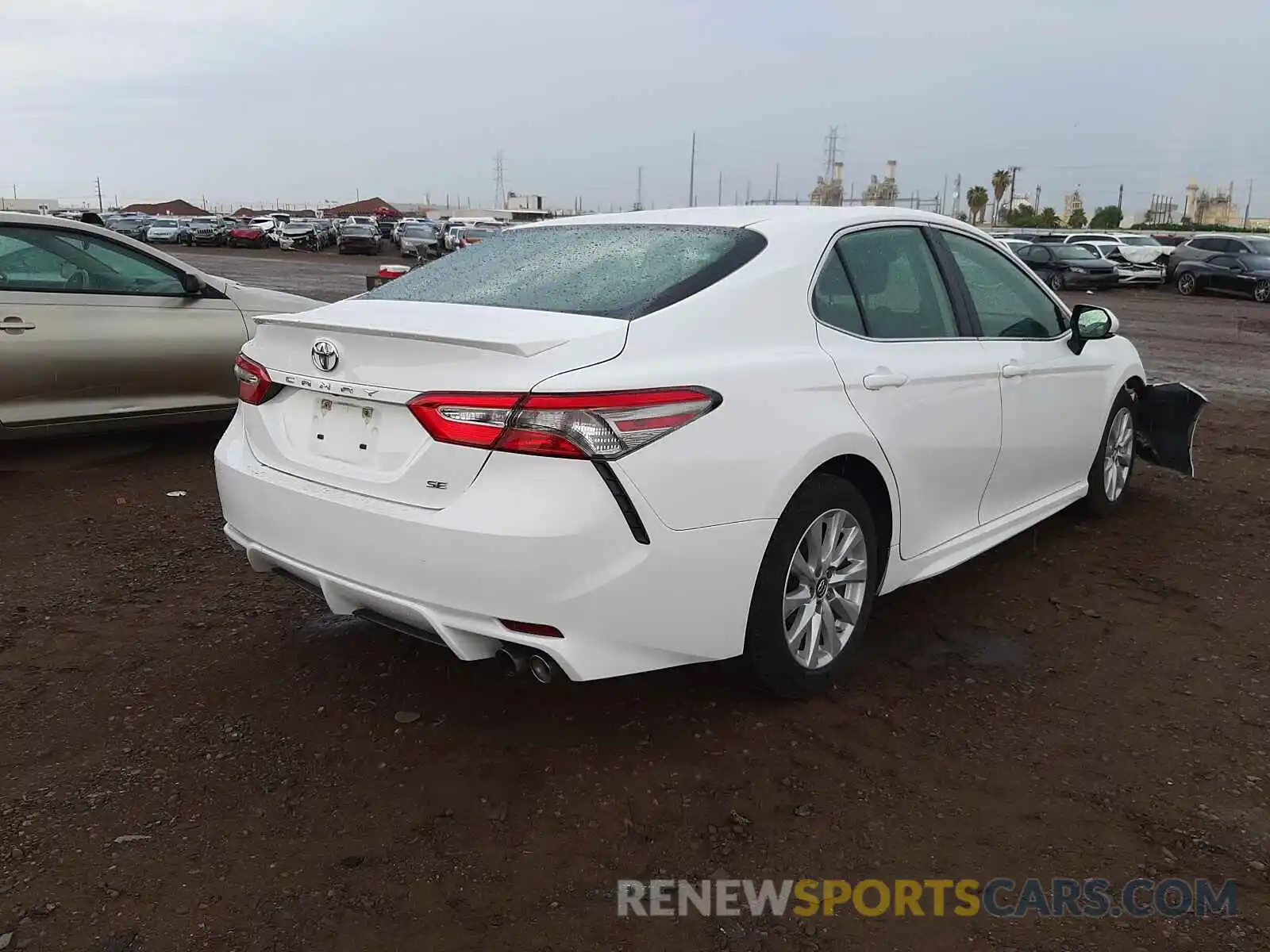 4 Photograph of a damaged car 4T1B11HK7KU803994 TOYOTA CAMRY 2019