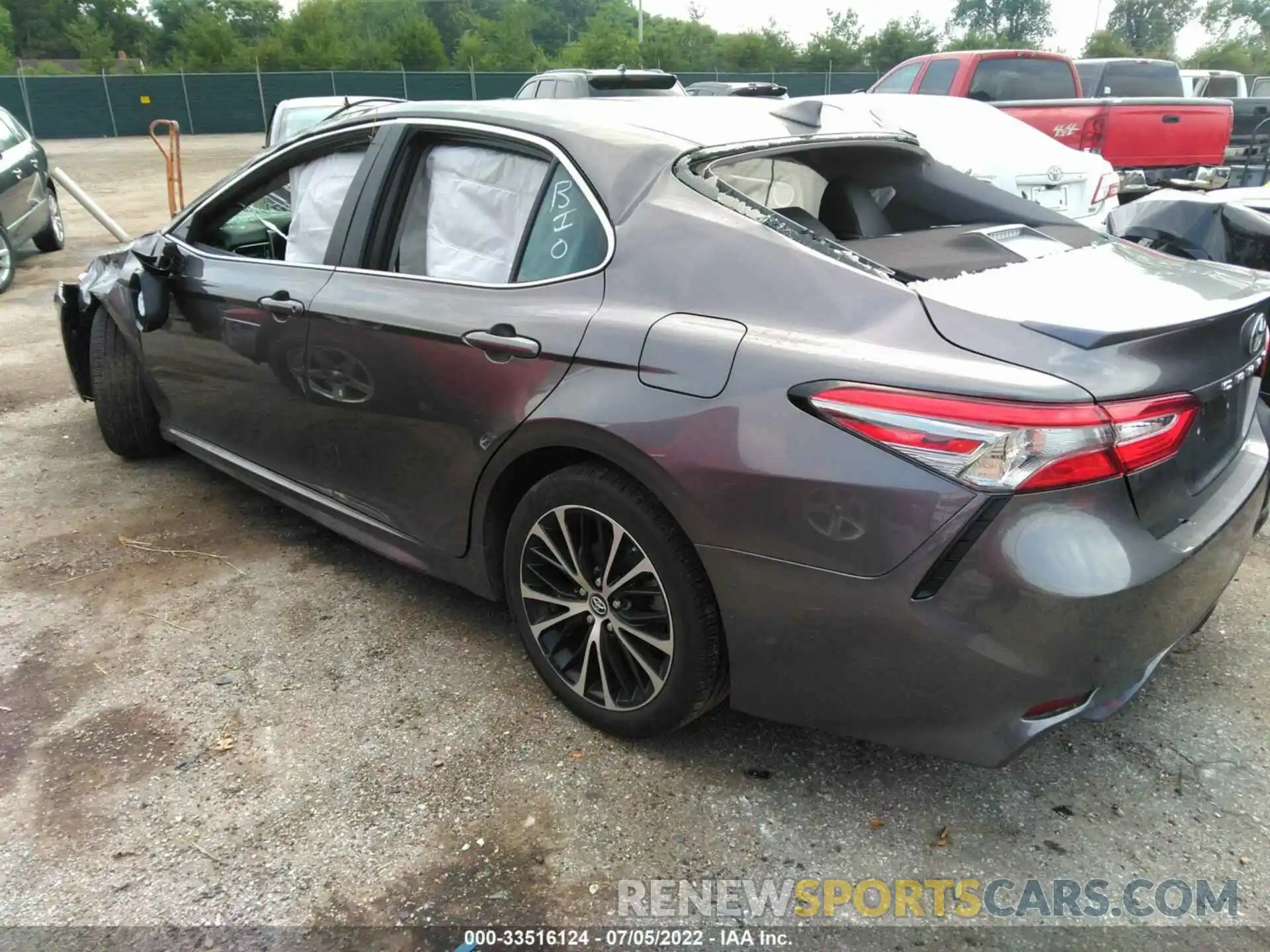 3 Photograph of a damaged car 4T1B11HK7KU804255 TOYOTA CAMRY 2019