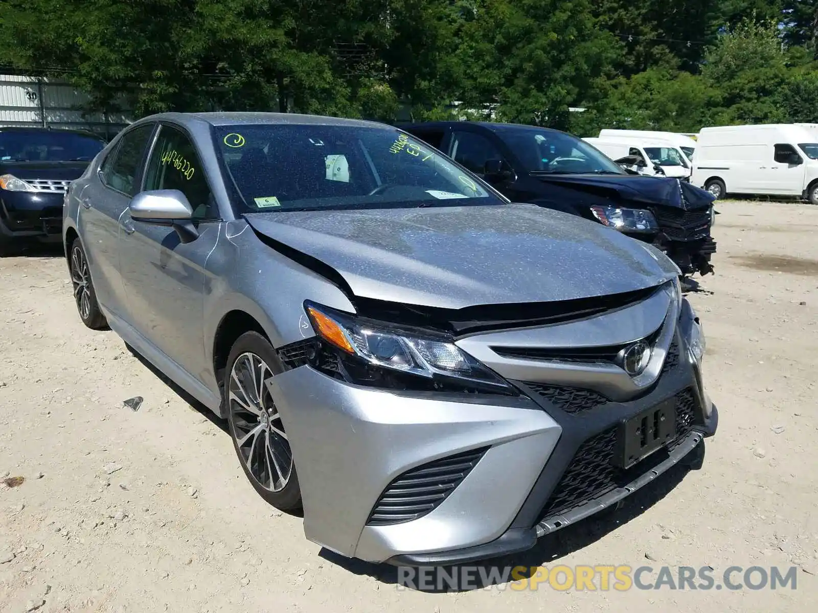 1 Photograph of a damaged car 4T1B11HK7KU804417 TOYOTA CAMRY 2019