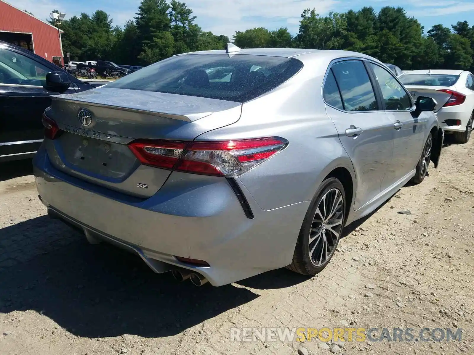 4 Photograph of a damaged car 4T1B11HK7KU804417 TOYOTA CAMRY 2019