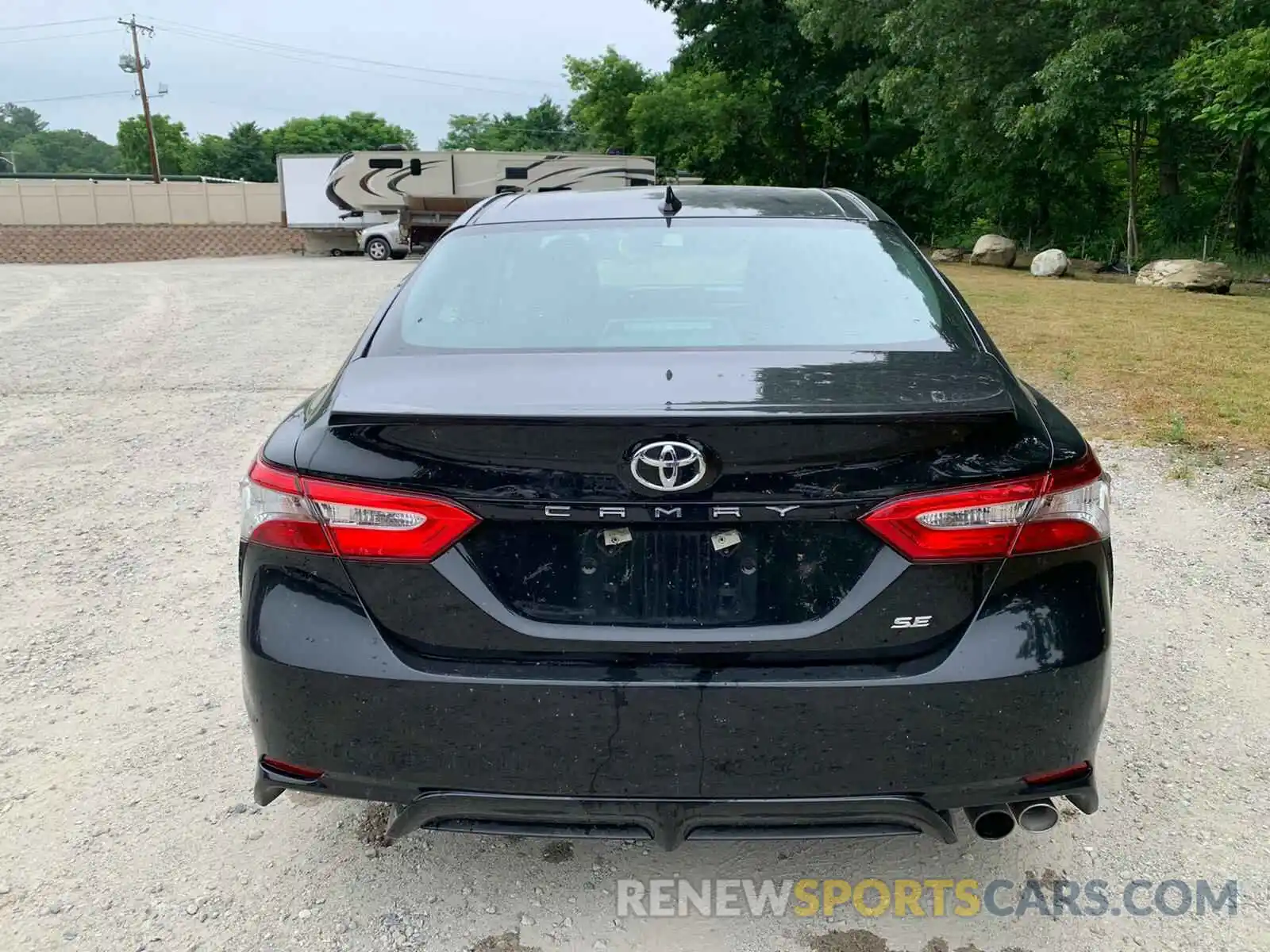 6 Photograph of a damaged car 4T1B11HK7KU804451 TOYOTA CAMRY 2019