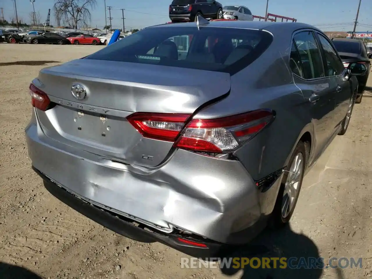 4 Photograph of a damaged car 4T1B11HK7KU804496 TOYOTA CAMRY 2019