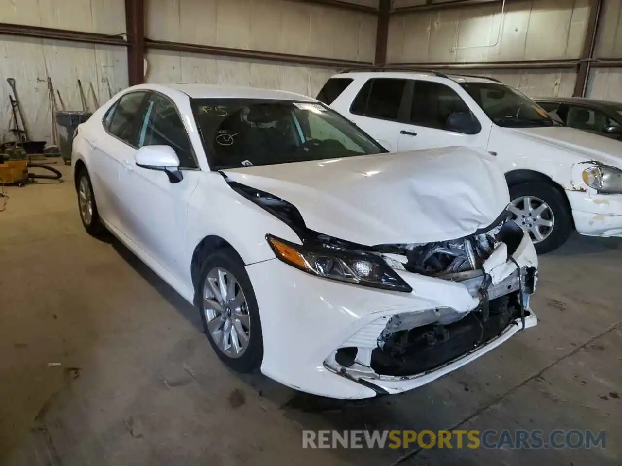 1 Photograph of a damaged car 4T1B11HK7KU808306 TOYOTA CAMRY 2019