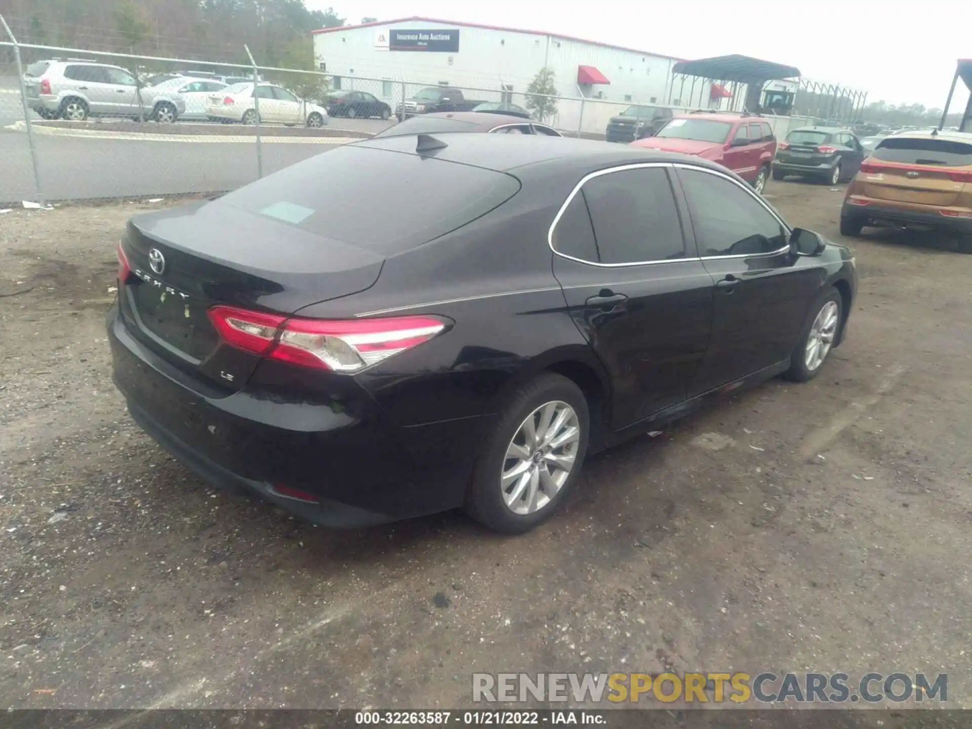 4 Photograph of a damaged car 4T1B11HK7KU809651 TOYOTA CAMRY 2019