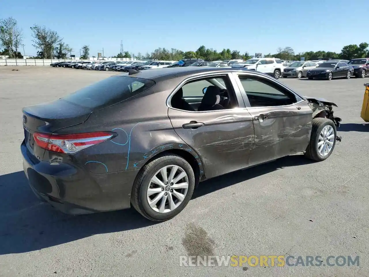 3 Photograph of a damaged car 4T1B11HK7KU809701 TOYOTA CAMRY 2019