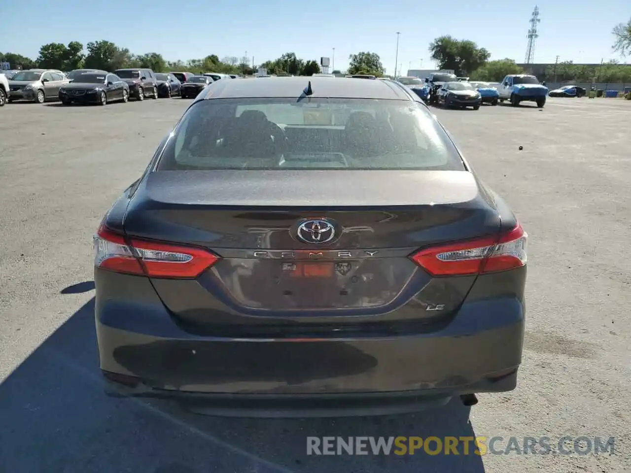 6 Photograph of a damaged car 4T1B11HK7KU809701 TOYOTA CAMRY 2019