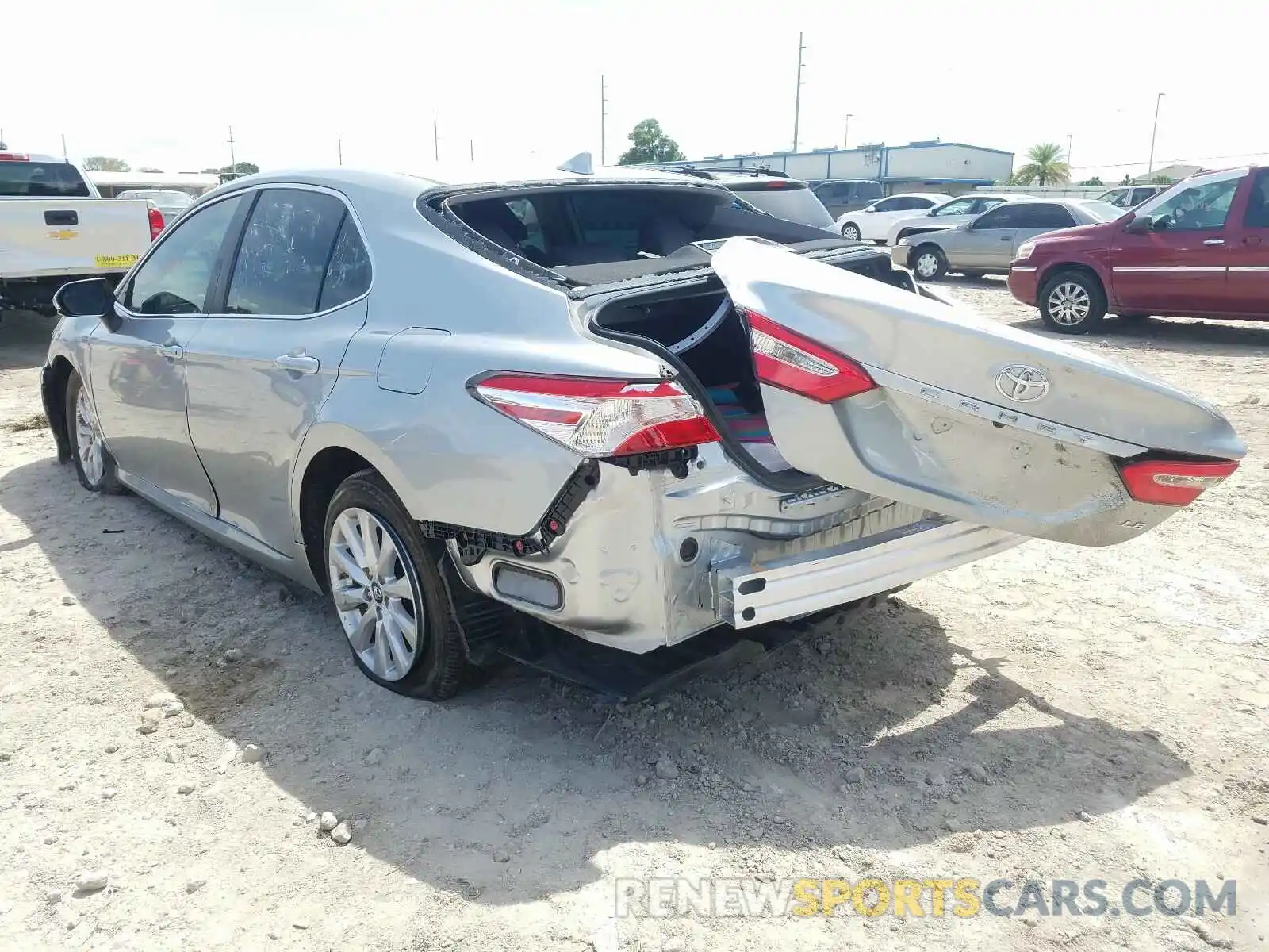 3 Photograph of a damaged car 4T1B11HK7KU809813 TOYOTA CAMRY 2019