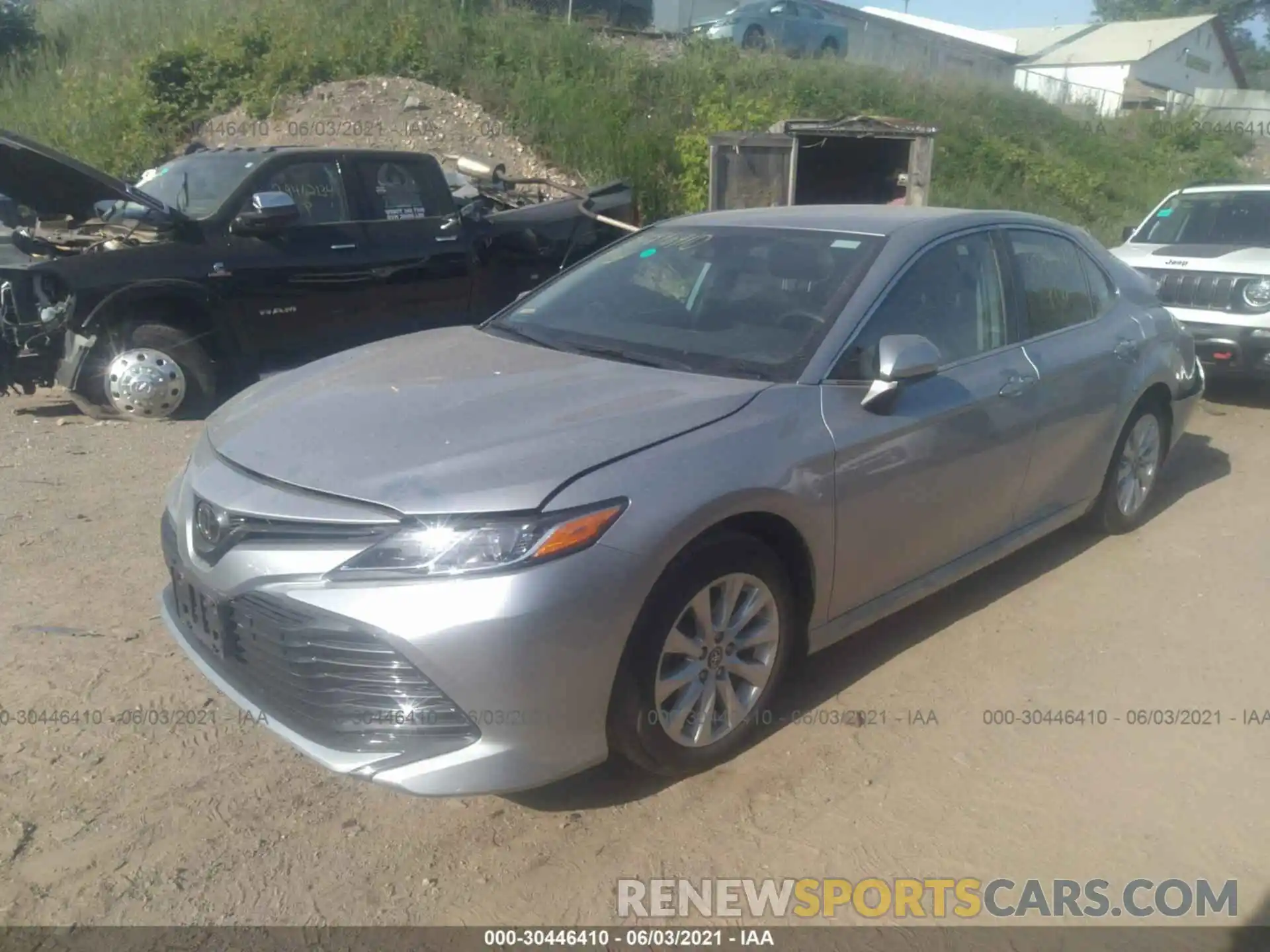 2 Photograph of a damaged car 4T1B11HK7KU810136 TOYOTA CAMRY 2019