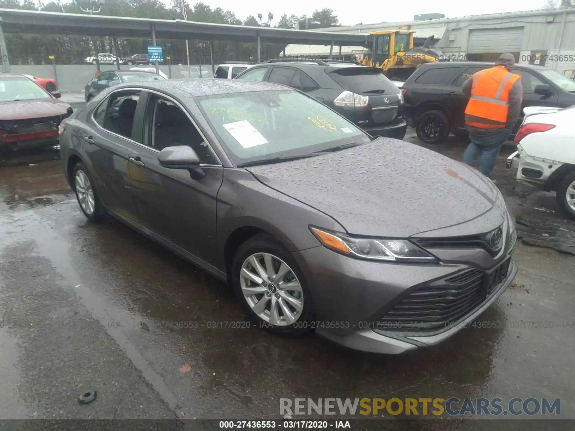 1 Photograph of a damaged car 4T1B11HK7KU811206 TOYOTA CAMRY 2019