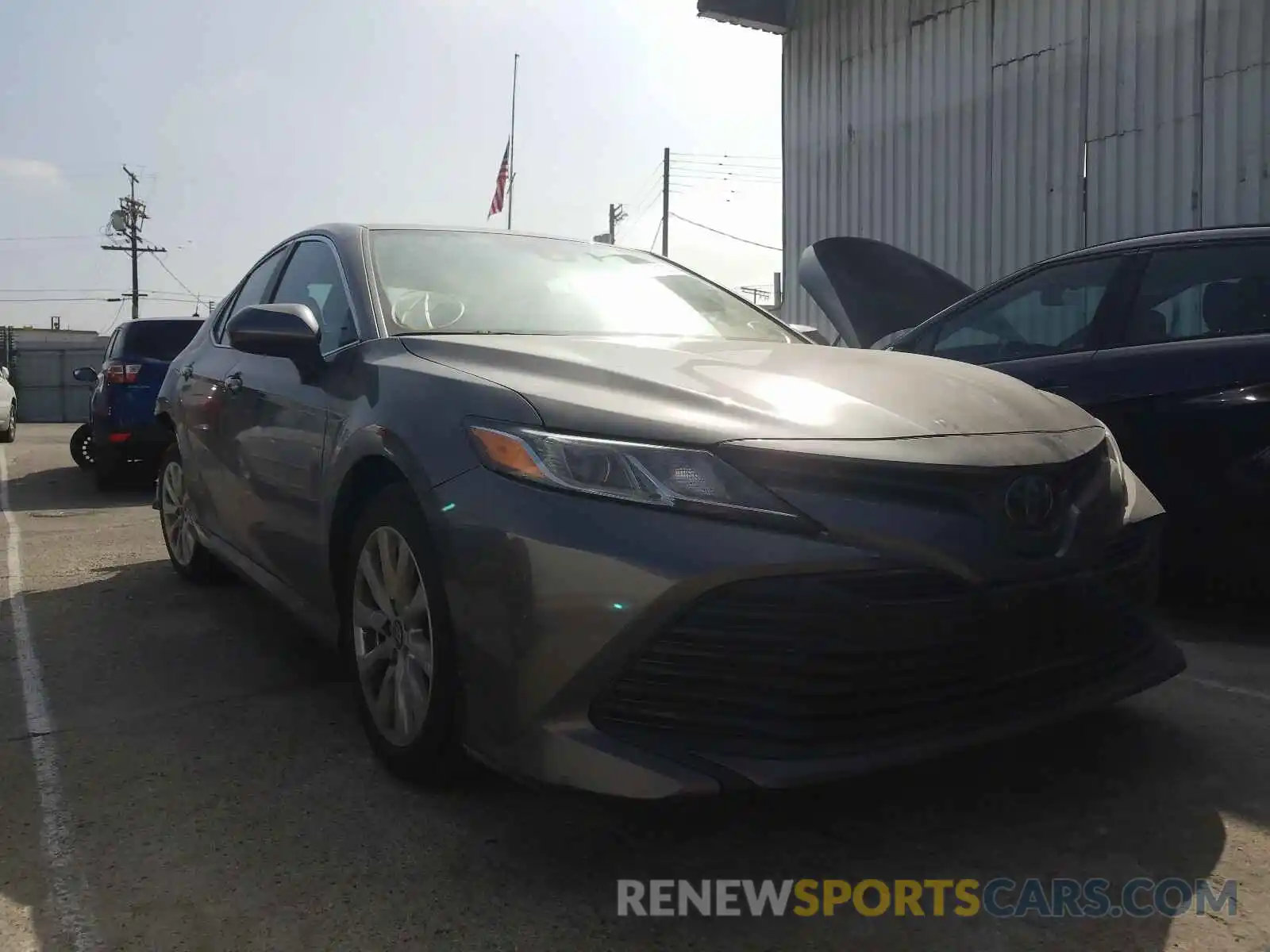 1 Photograph of a damaged car 4T1B11HK7KU811724 TOYOTA CAMRY 2019