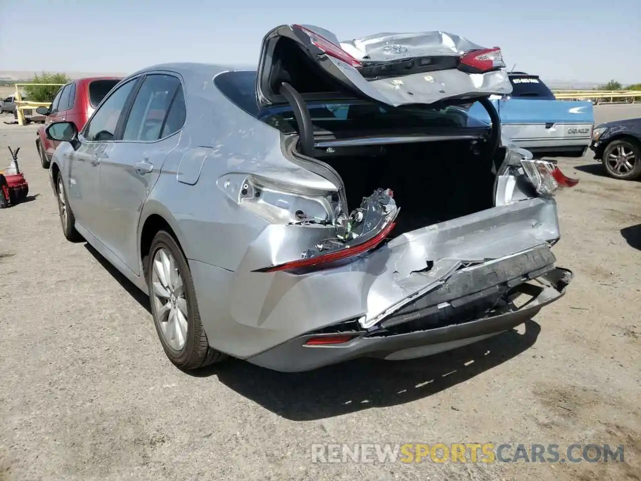 9 Photograph of a damaged car 4T1B11HK7KU814039 TOYOTA CAMRY 2019