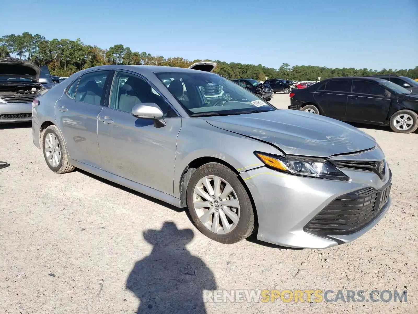 1 Photograph of a damaged car 4T1B11HK7KU814218 TOYOTA CAMRY 2019