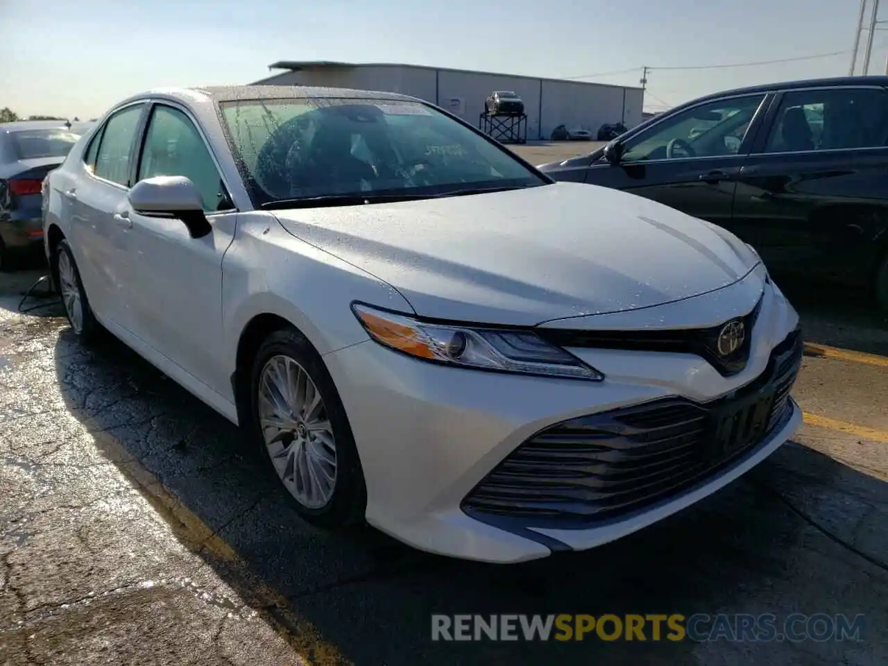 1 Photograph of a damaged car 4T1B11HK7KU814574 TOYOTA CAMRY 2019