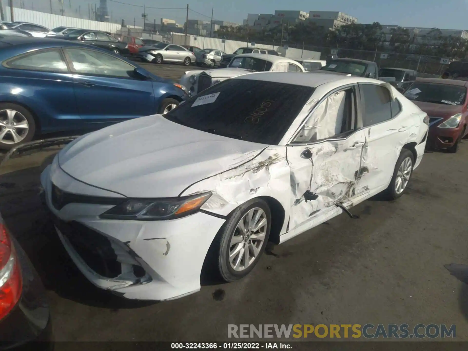 2 Photograph of a damaged car 4T1B11HK7KU816051 TOYOTA CAMRY 2019