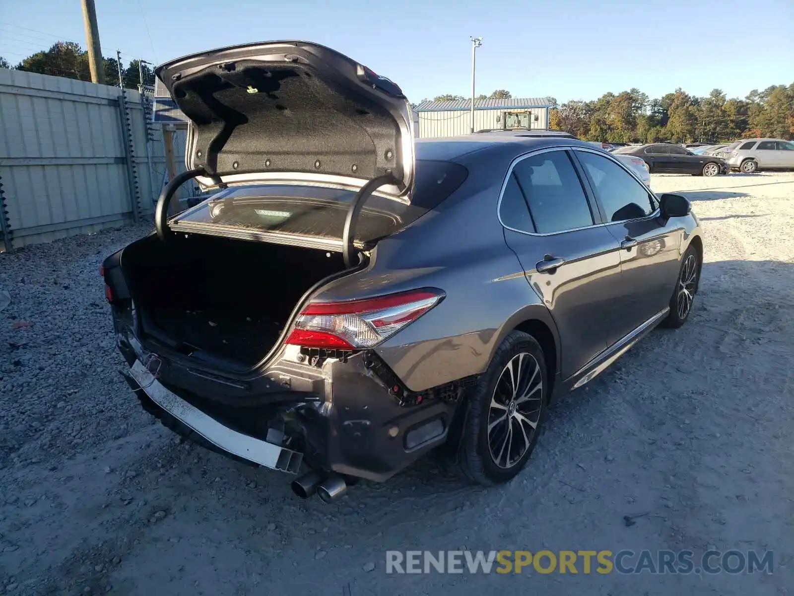 4 Photograph of a damaged car 4T1B11HK7KU816339 TOYOTA CAMRY 2019