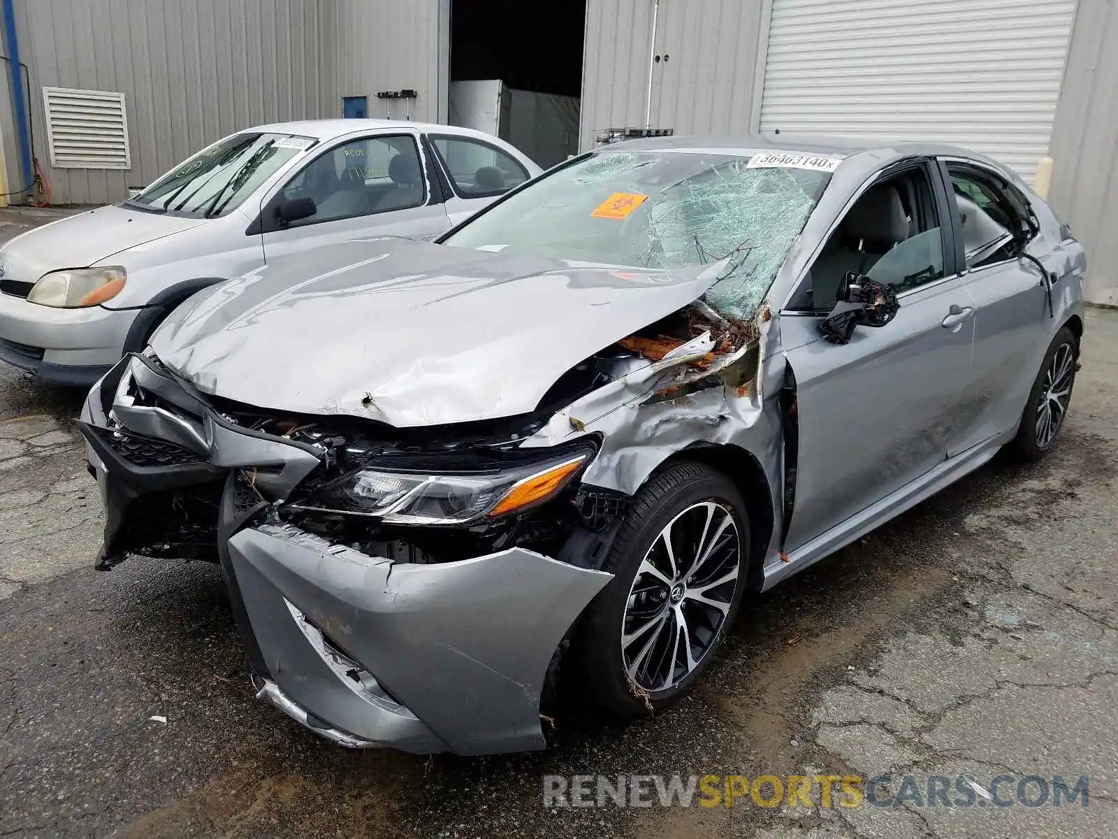 2 Photograph of a damaged car 4T1B11HK7KU816647 TOYOTA CAMRY 2019