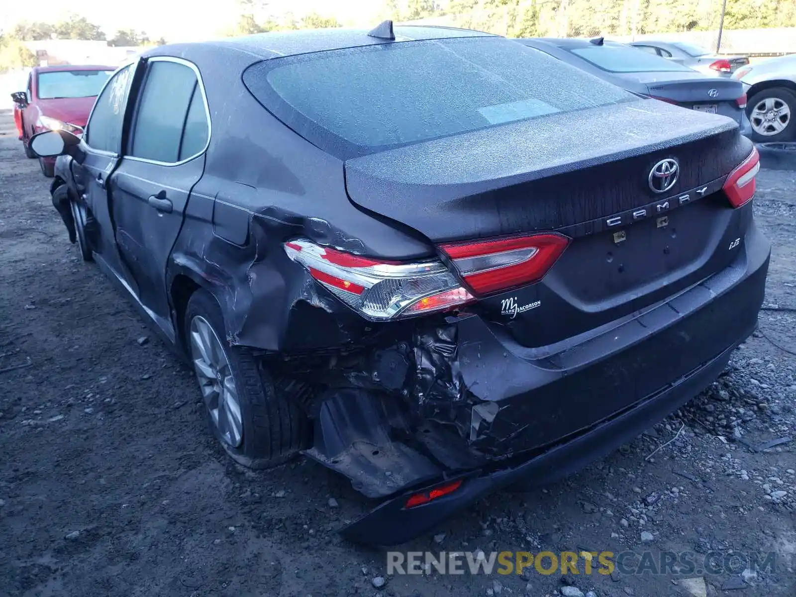 3 Photograph of a damaged car 4T1B11HK7KU817264 TOYOTA CAMRY 2019