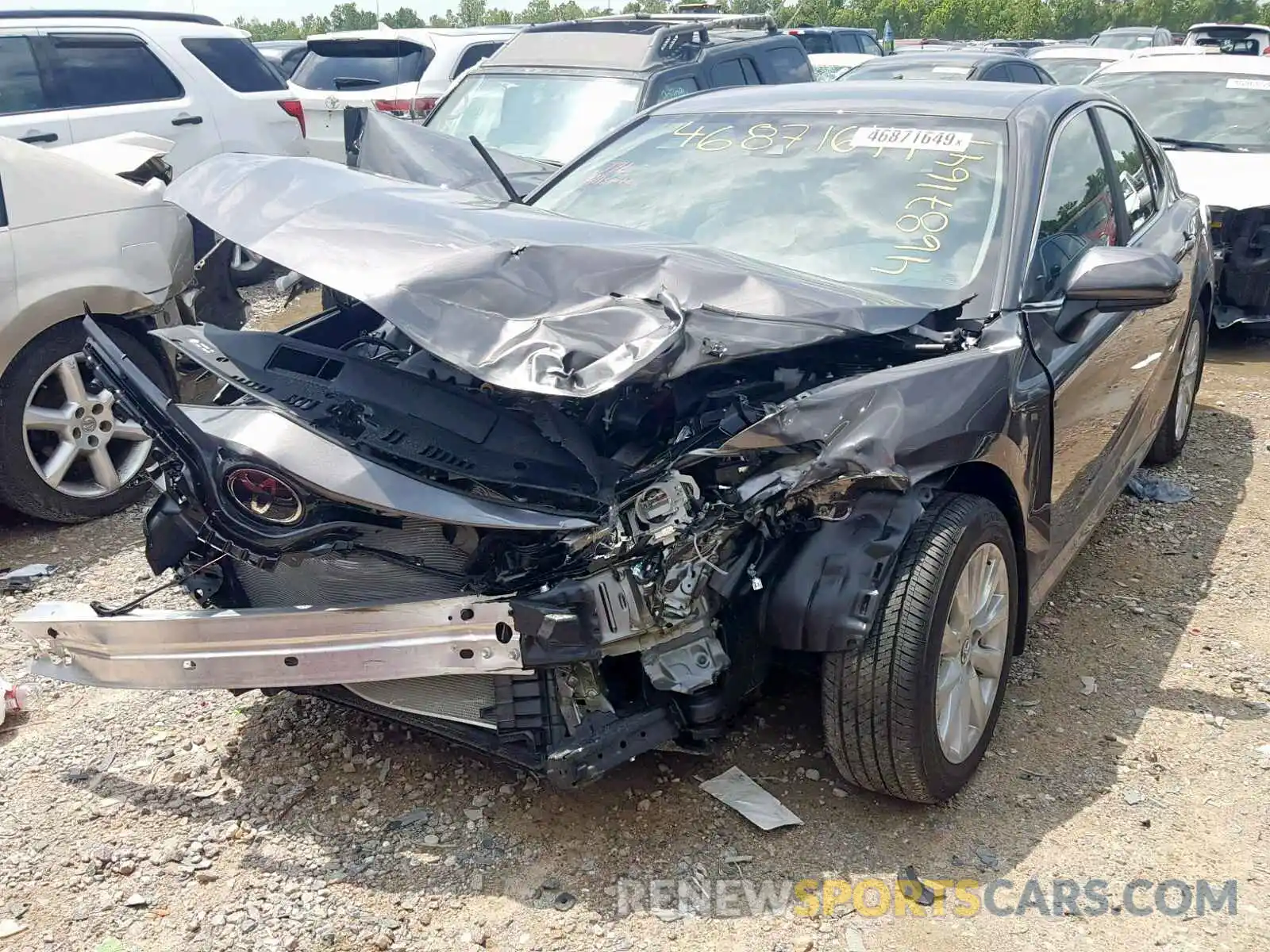 2 Фотография поврежденного автомобиля 4T1B11HK7KU818575 TOYOTA CAMRY 2019