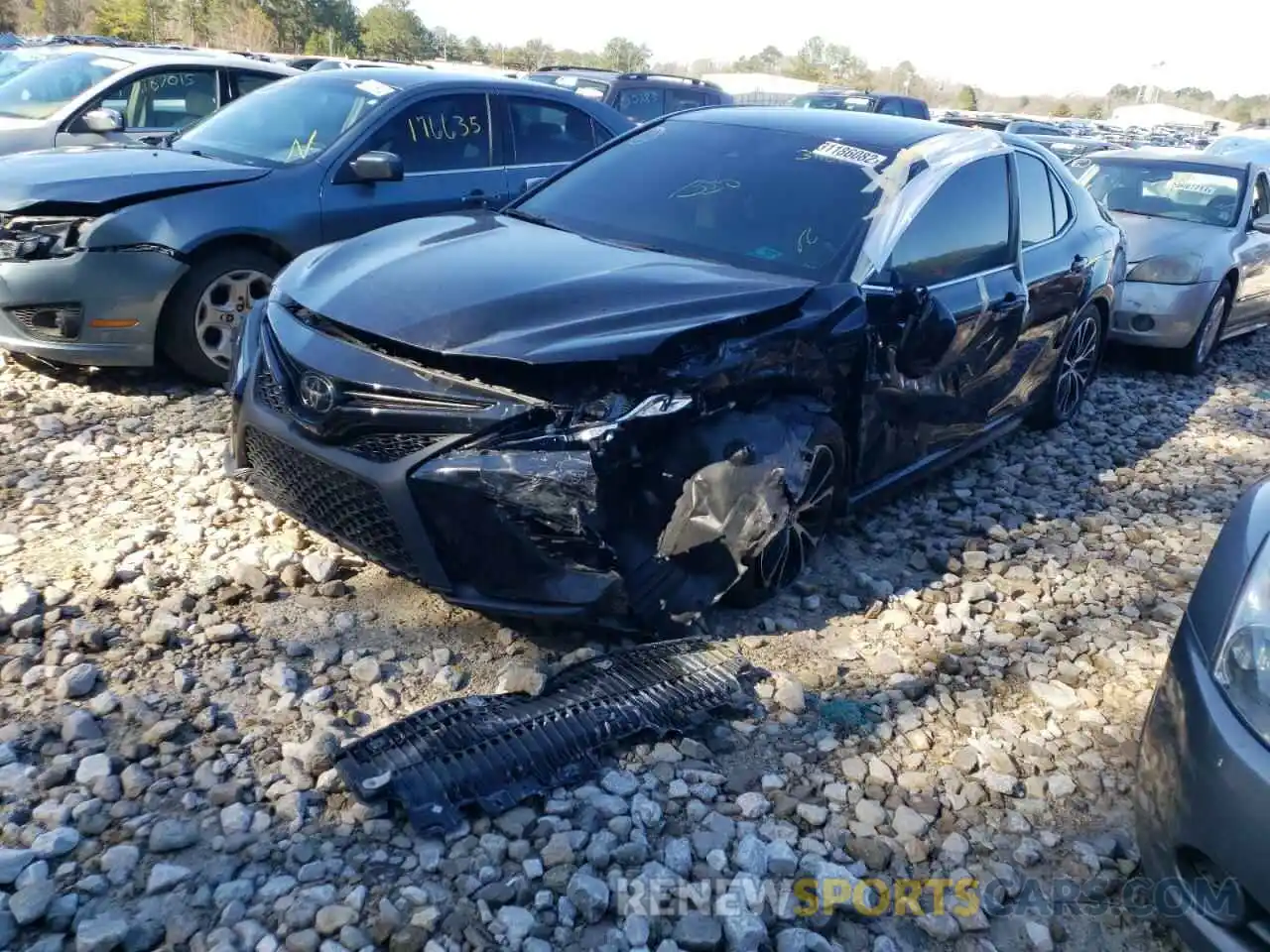 2 Photograph of a damaged car 4T1B11HK7KU819970 TOYOTA CAMRY 2019