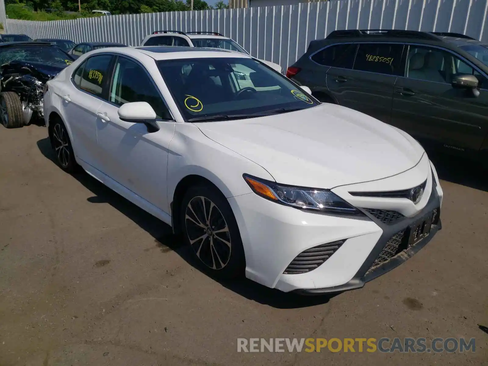 1 Photograph of a damaged car 4T1B11HK7KU820228 TOYOTA CAMRY 2019