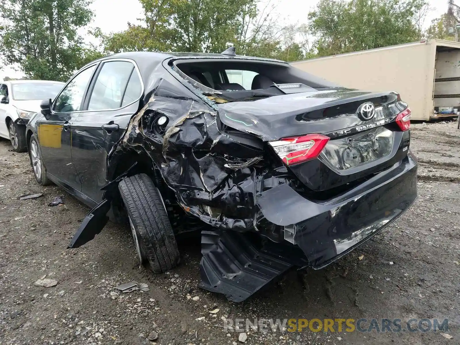 9 Photograph of a damaged car 4T1B11HK7KU820777 TOYOTA CAMRY 2019