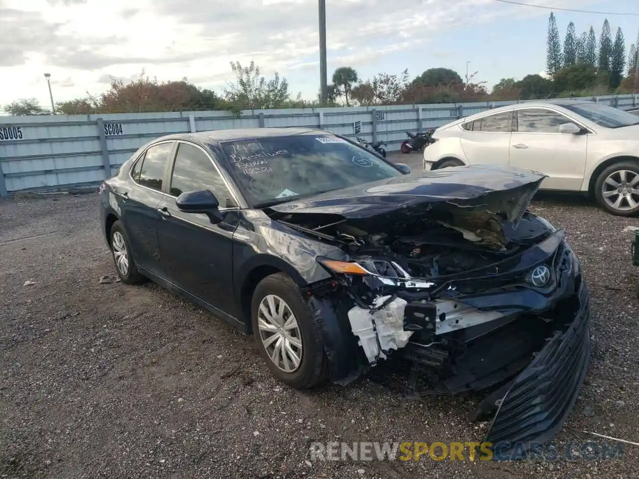 1 Photograph of a damaged car 4T1B11HK7KU821783 TOYOTA CAMRY 2019