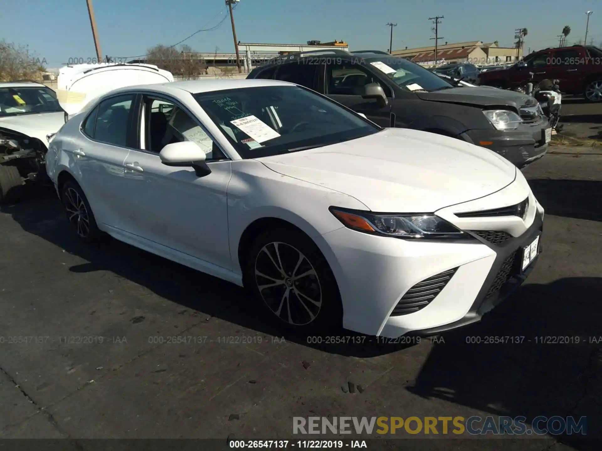 1 Photograph of a damaged car 4T1B11HK7KU824702 TOYOTA CAMRY 2019