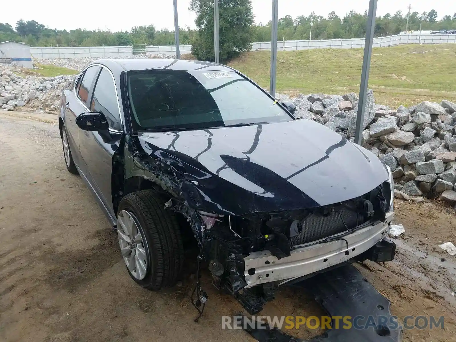 1 Photograph of a damaged car 4T1B11HK7KU824912 TOYOTA CAMRY 2019